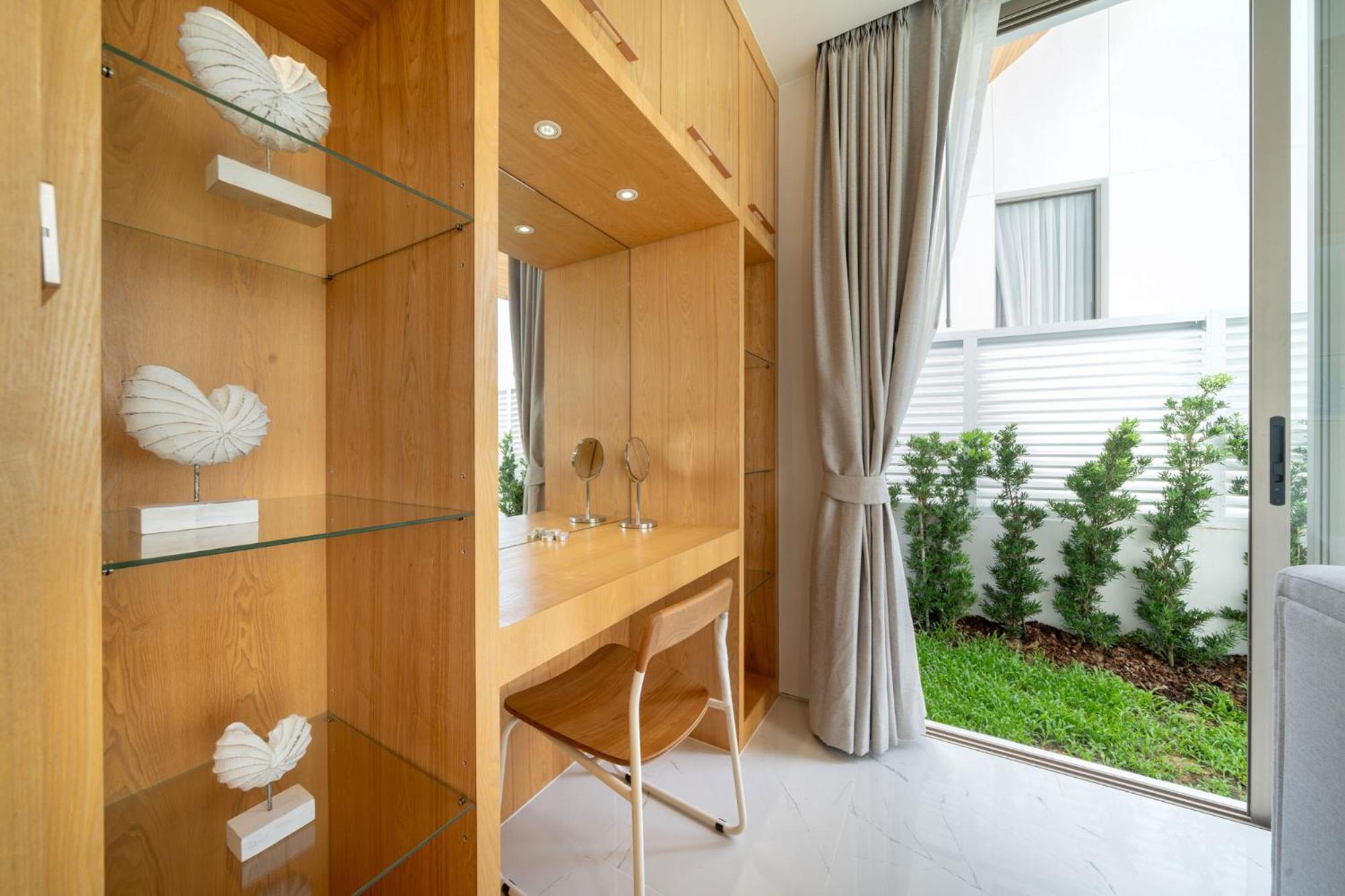 4BR Private Pool Villa near Laguna & Beach - Lux Pride 2 by Warm Plus
