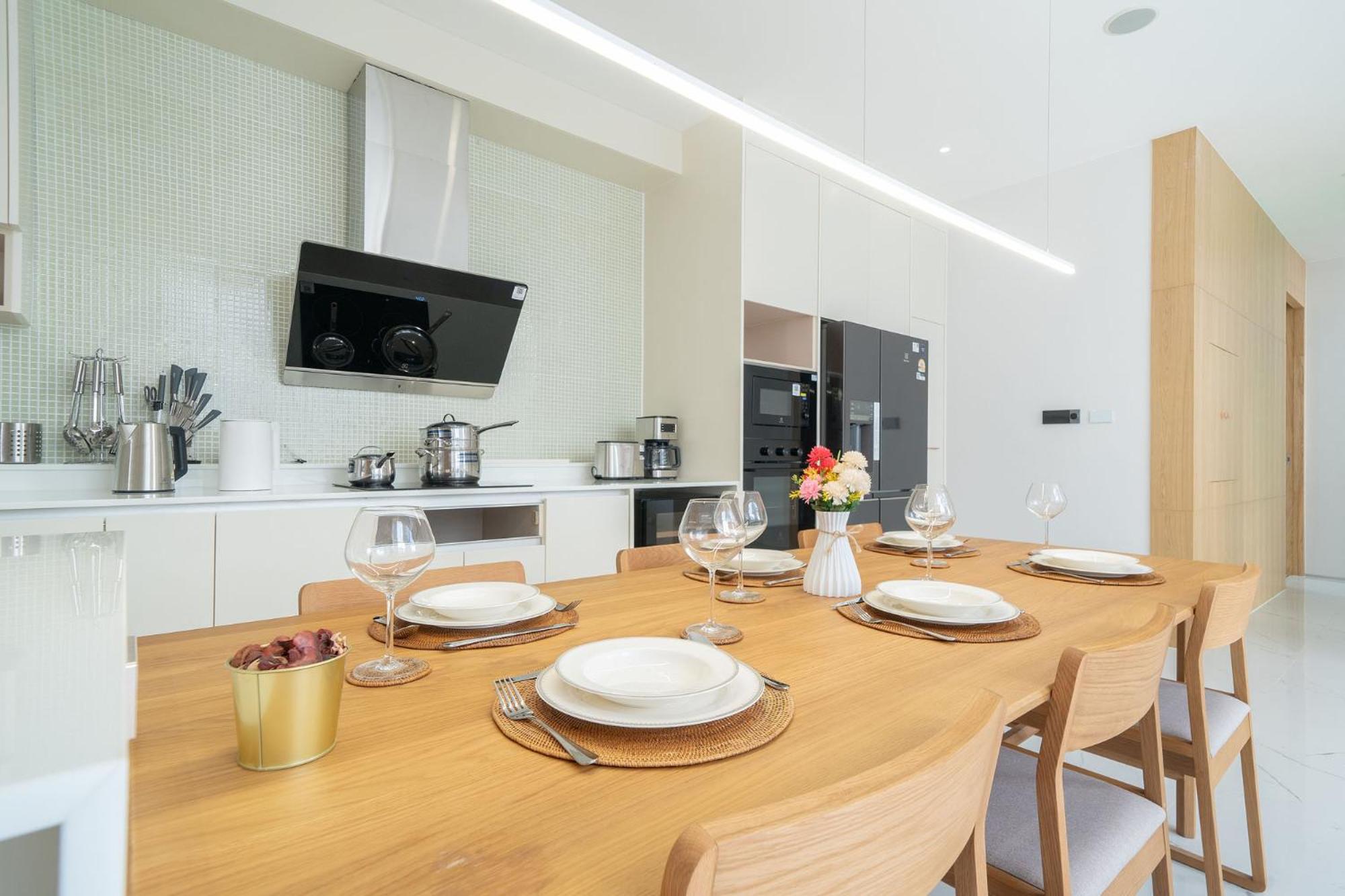4BR Private Pool Villa near Laguna & Beach - Lux Pride 2 by Warm Plus