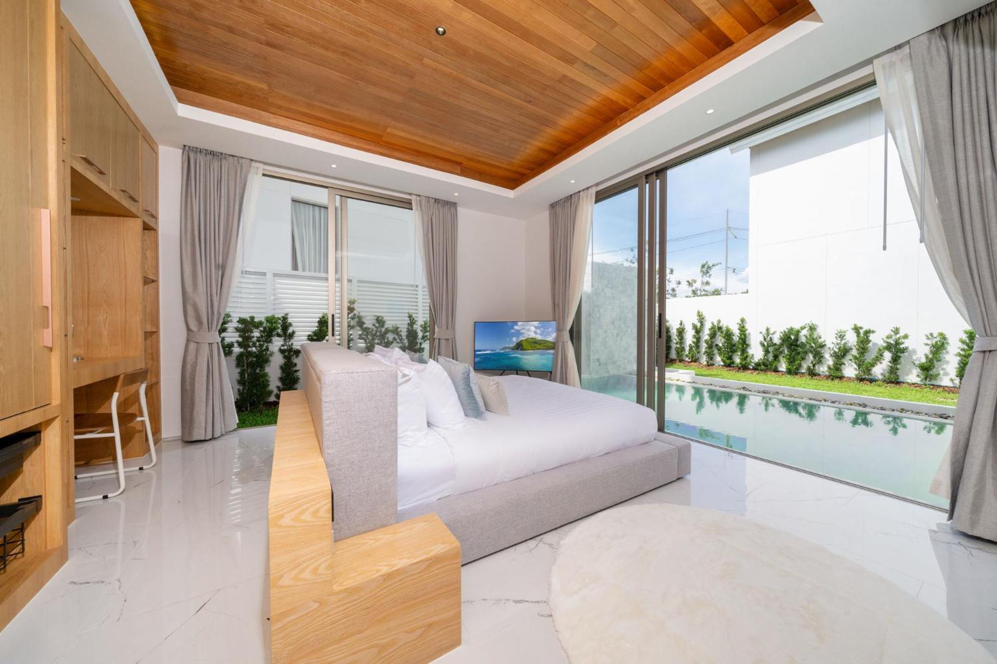 4BR Private Pool Villa near Laguna & Beach - Lux Pride 2 by Warm Plus