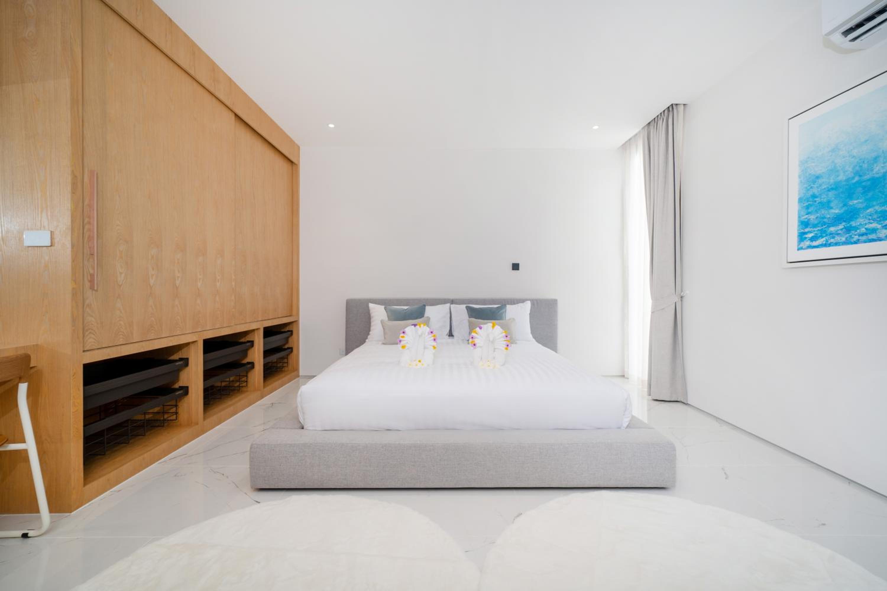 4BR Private Pool Villa near Laguna & Beach - Lux Pride 2 by Warm Plus