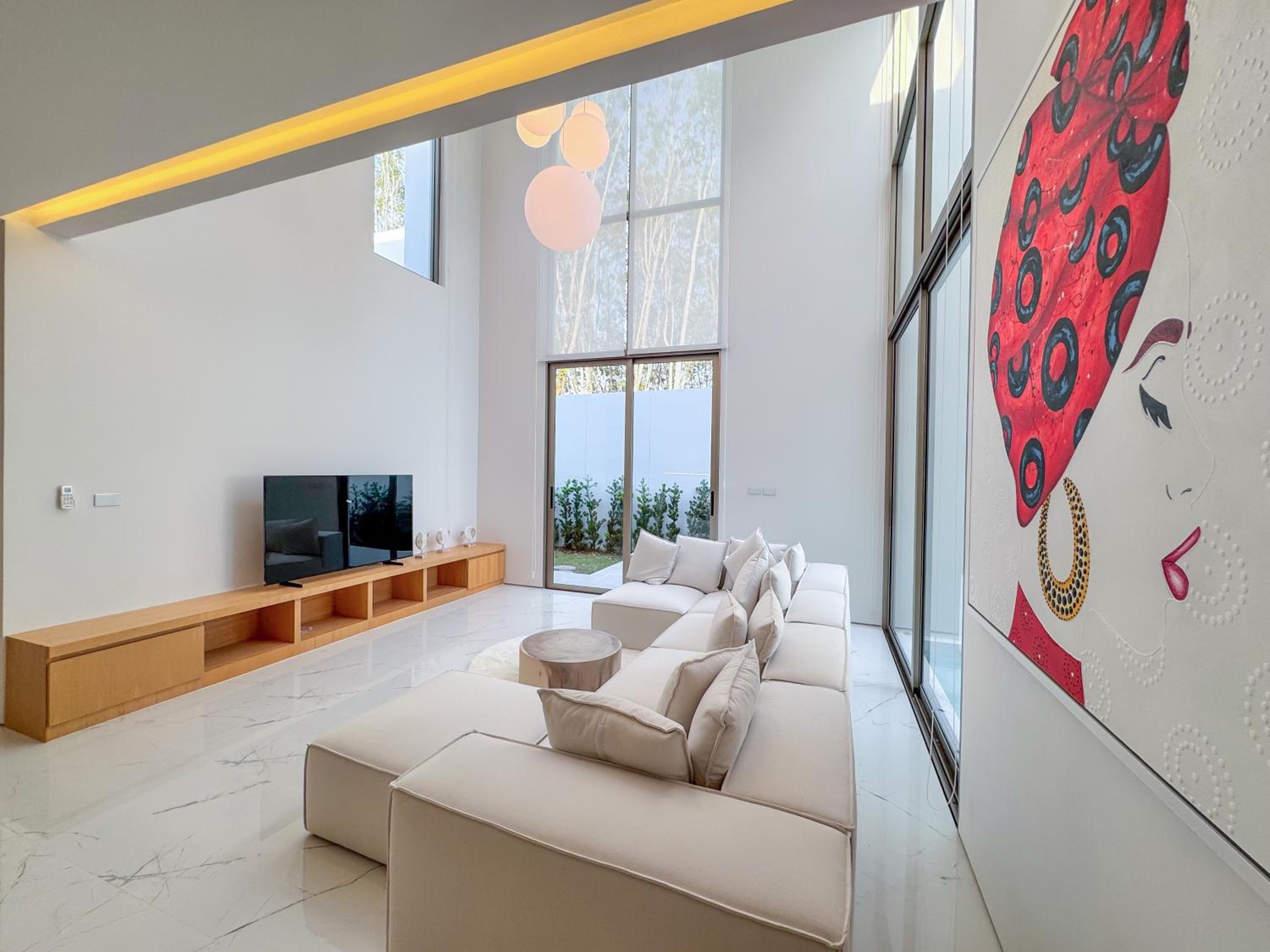 4BR Private Pool Villa near Laguna & Beach - Lux Pride 2 by Warm Plus