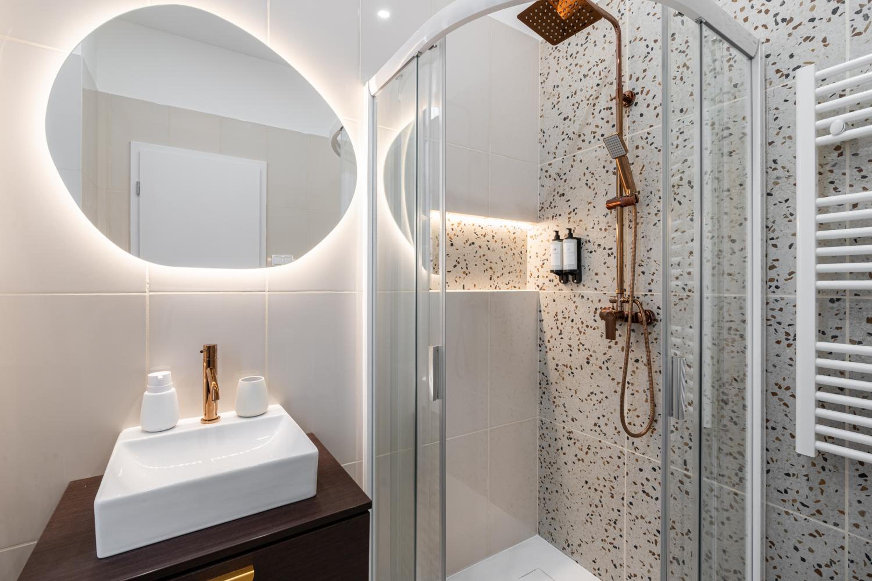 W18 - Boutique Apartments, Best Location by BQA