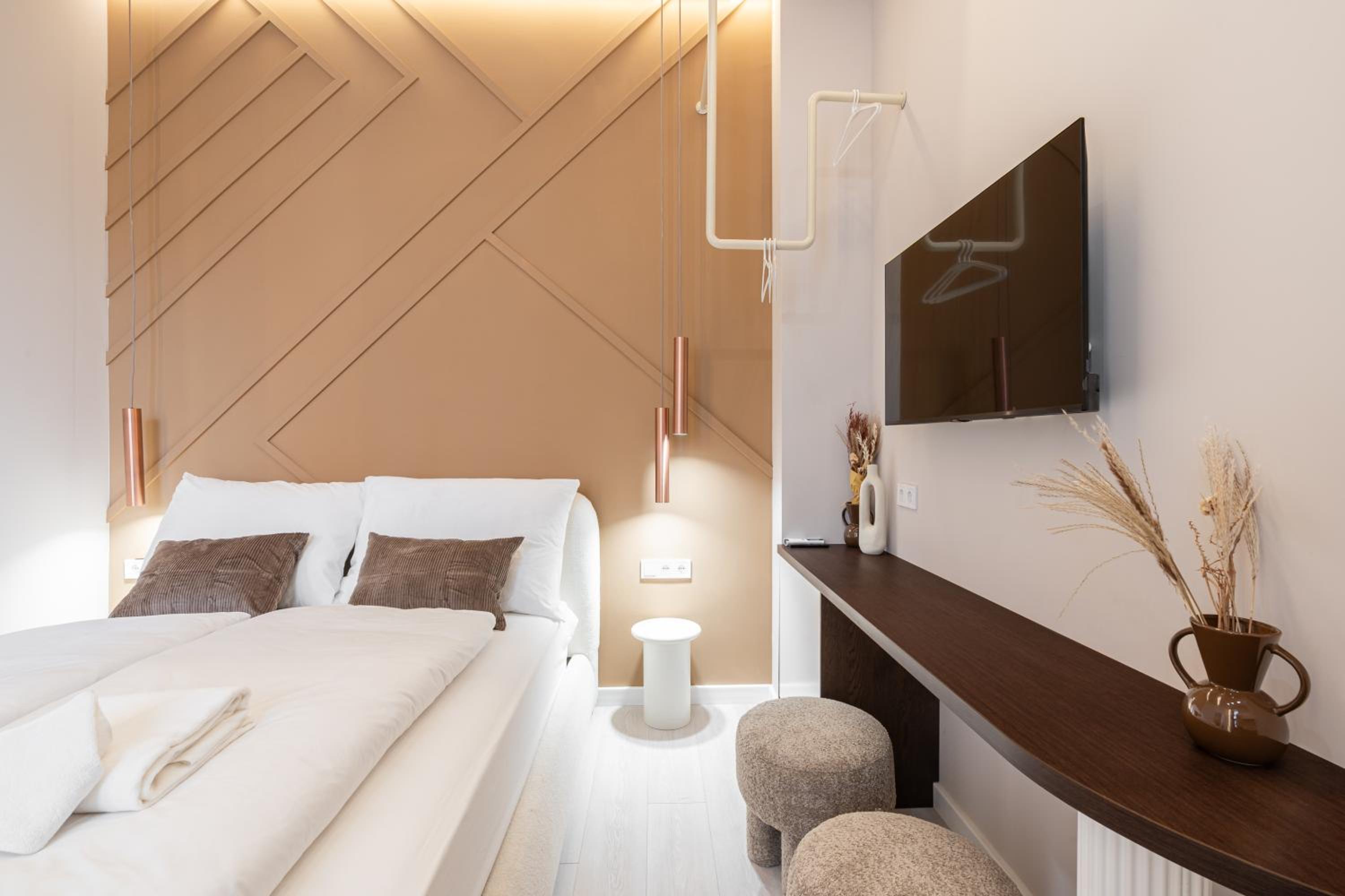 W18 - Boutique Apartments, Best Location by BQA