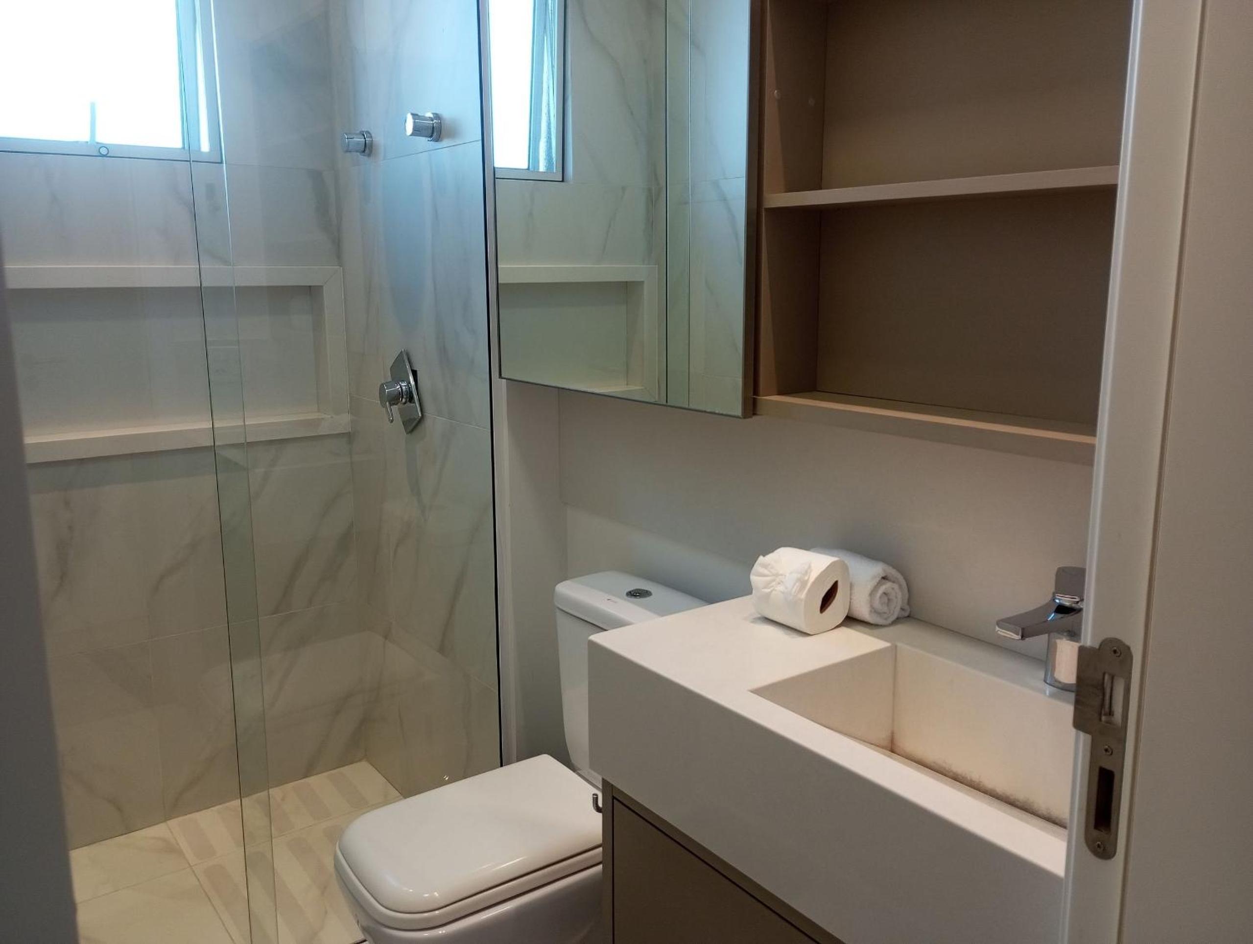 Sophisticated stay 200m from Praia Brava - EHI