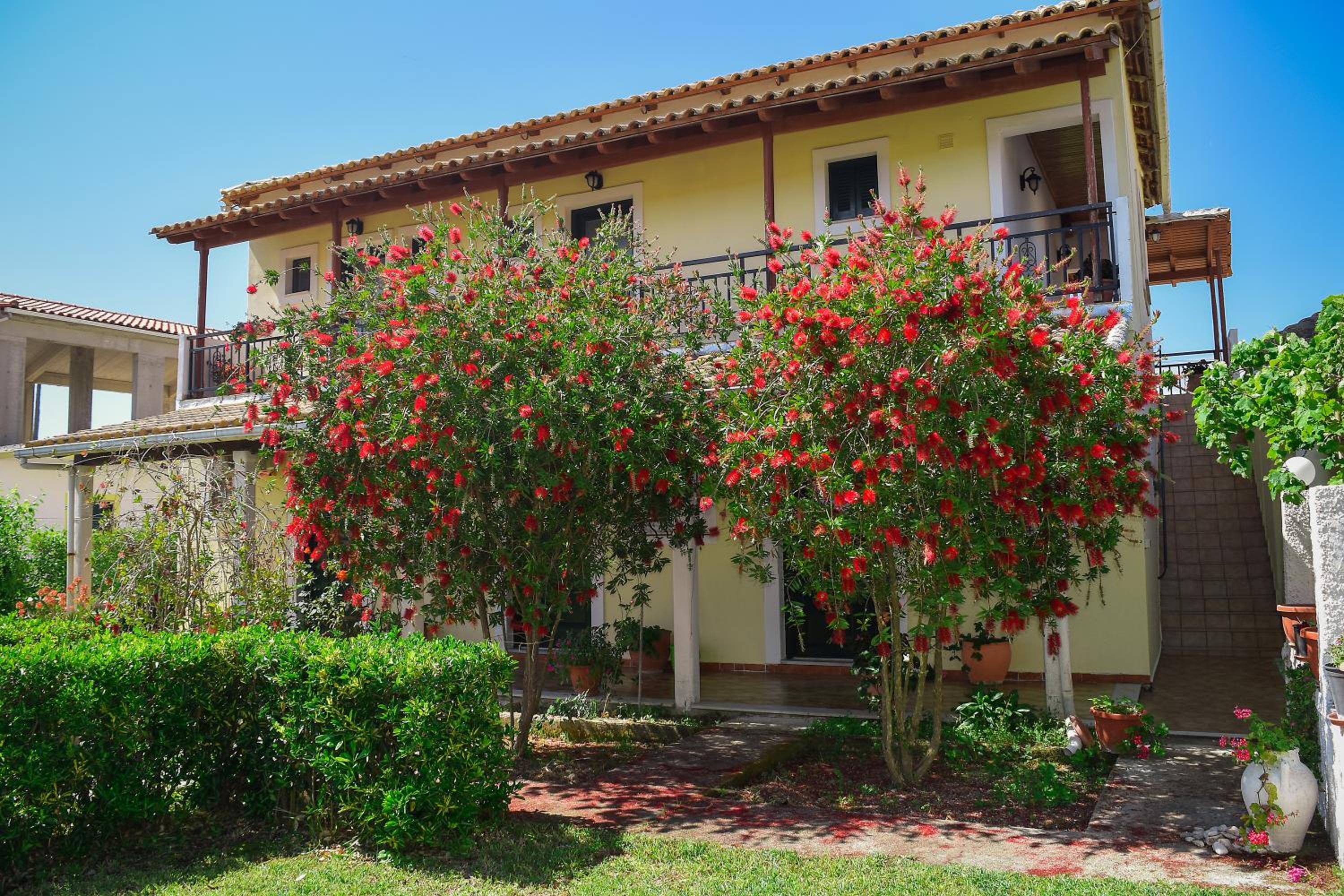Mirsini Apartments view 3