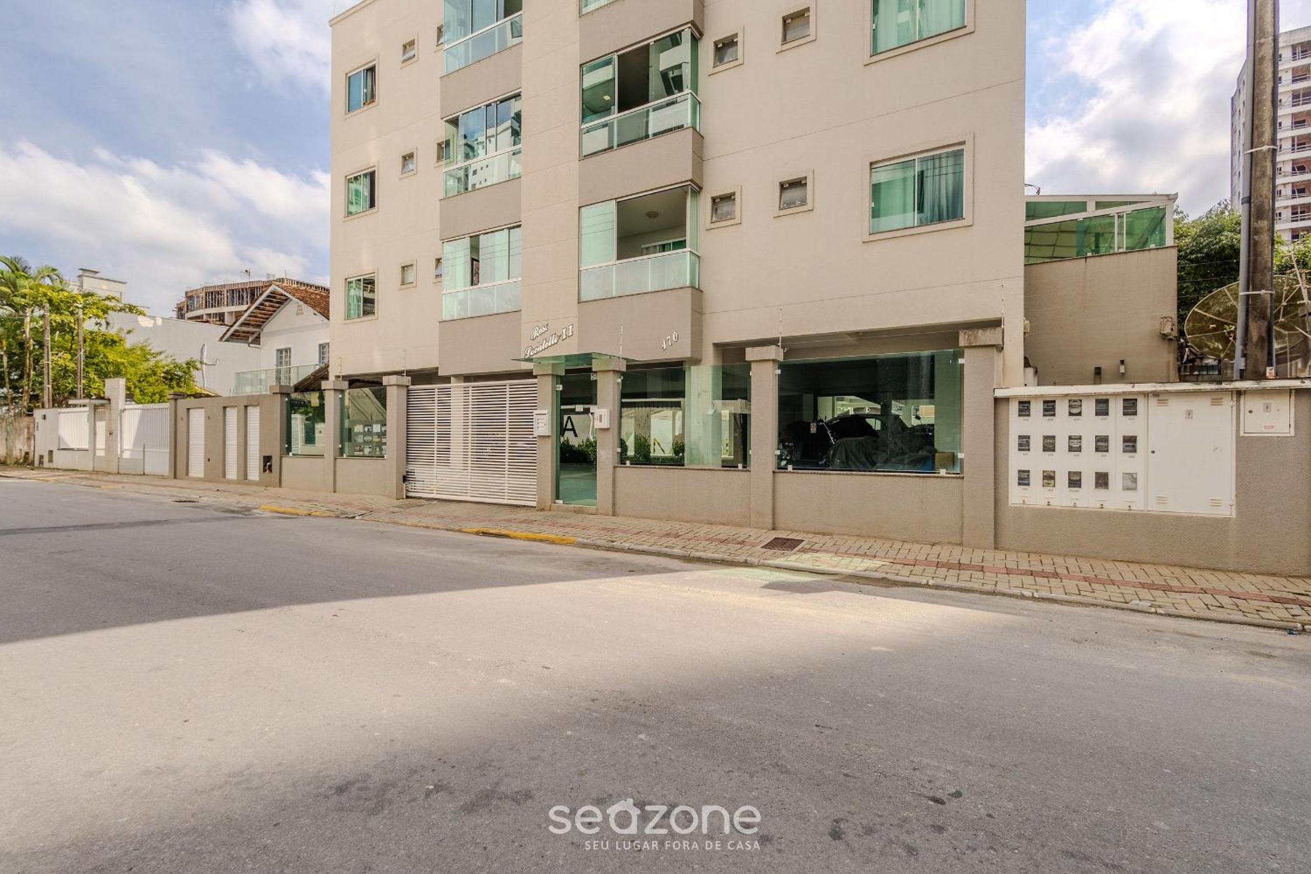2BR Apt–BBQ, Garage, Near Beach – LTL0301