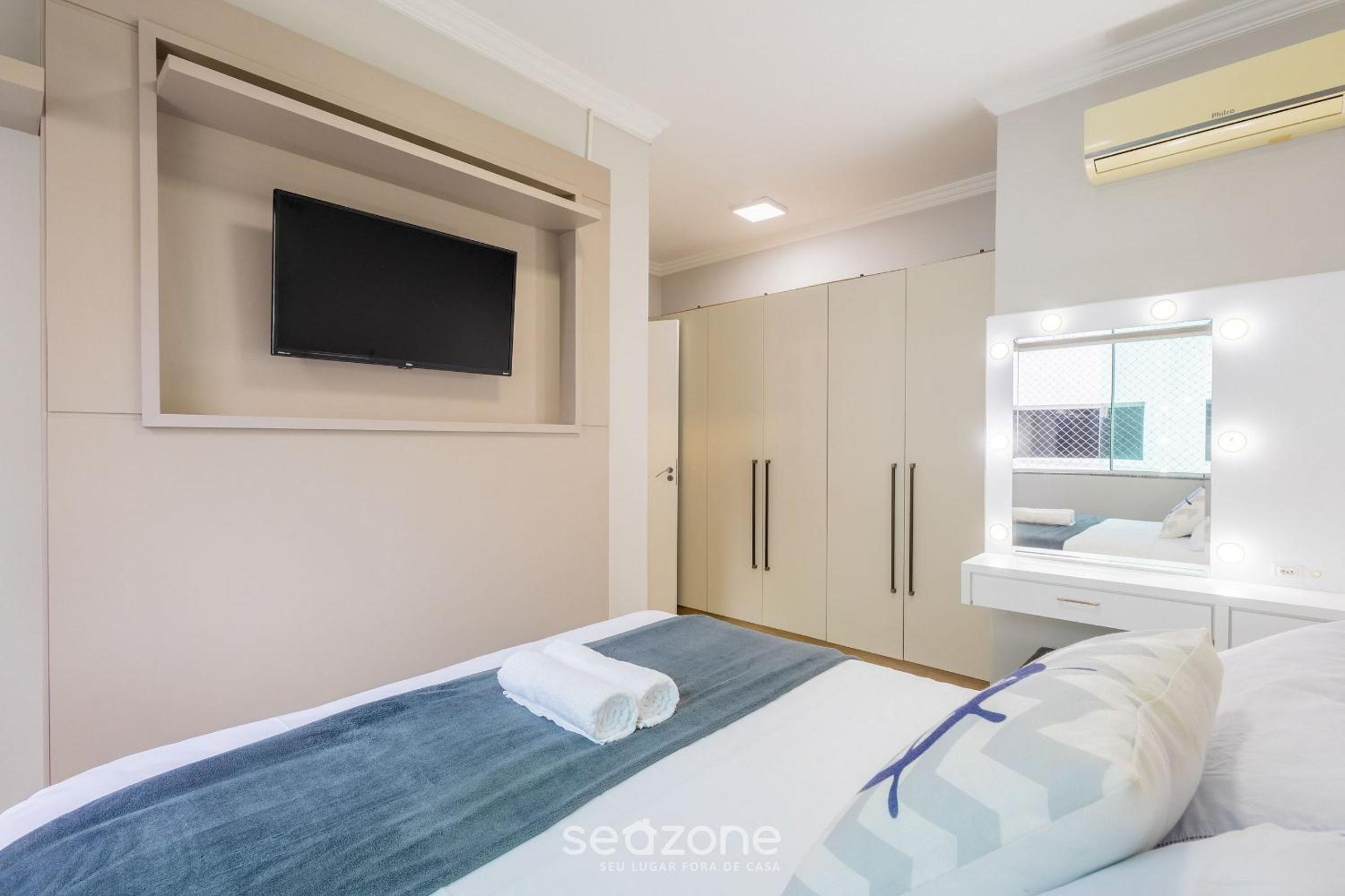 2BR Apt–BBQ, Garage, Near Beach – LTL0301