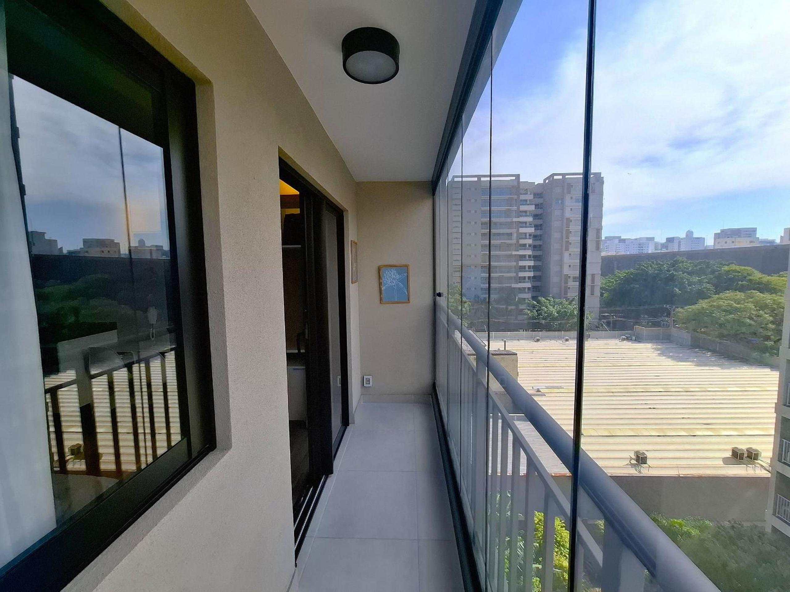 Your complete stay in the best location of Indianópolis, just steps from the Metro - ISM