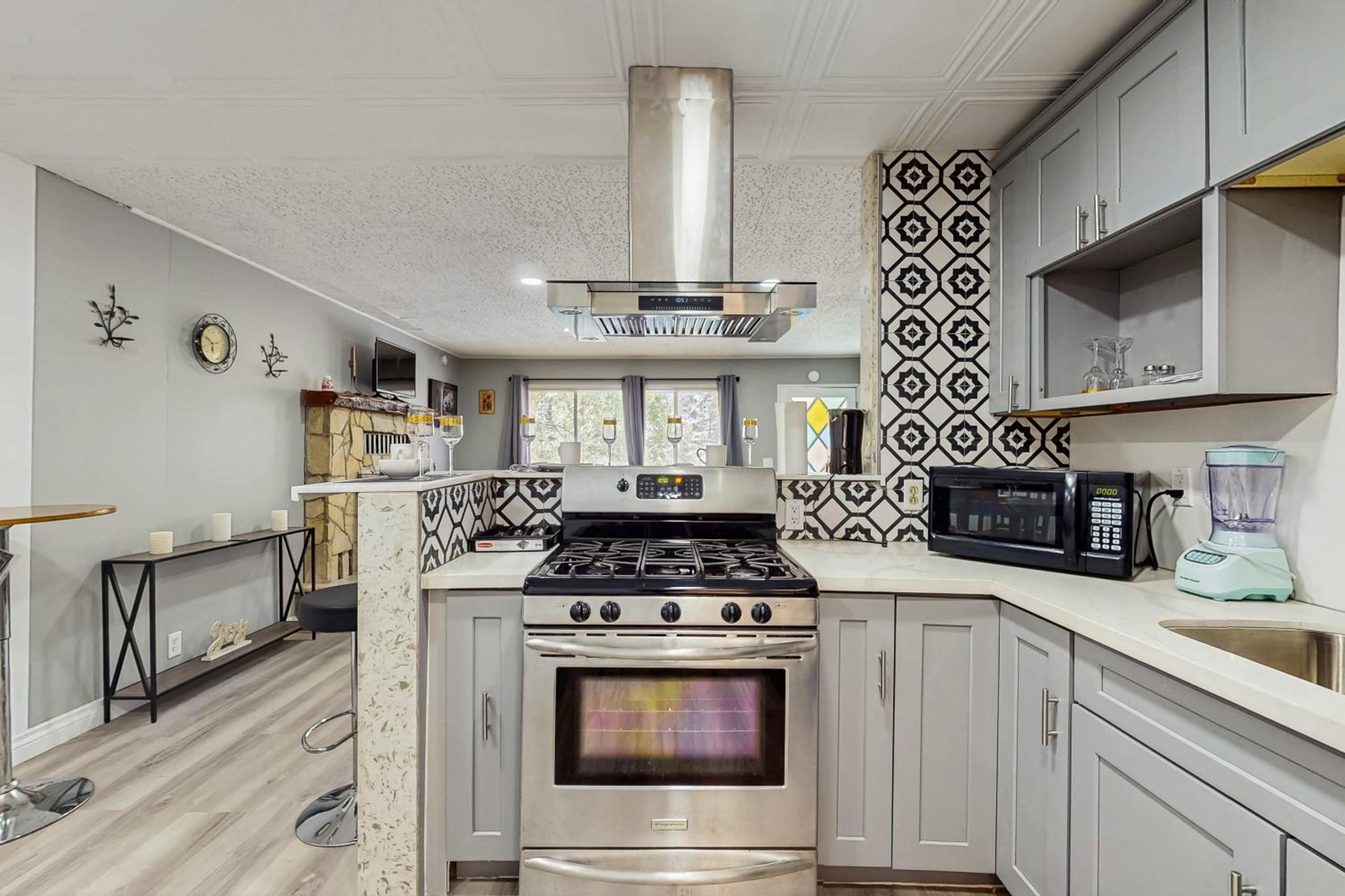 Dog-Friendly Home in Running Springs - Near Hiking