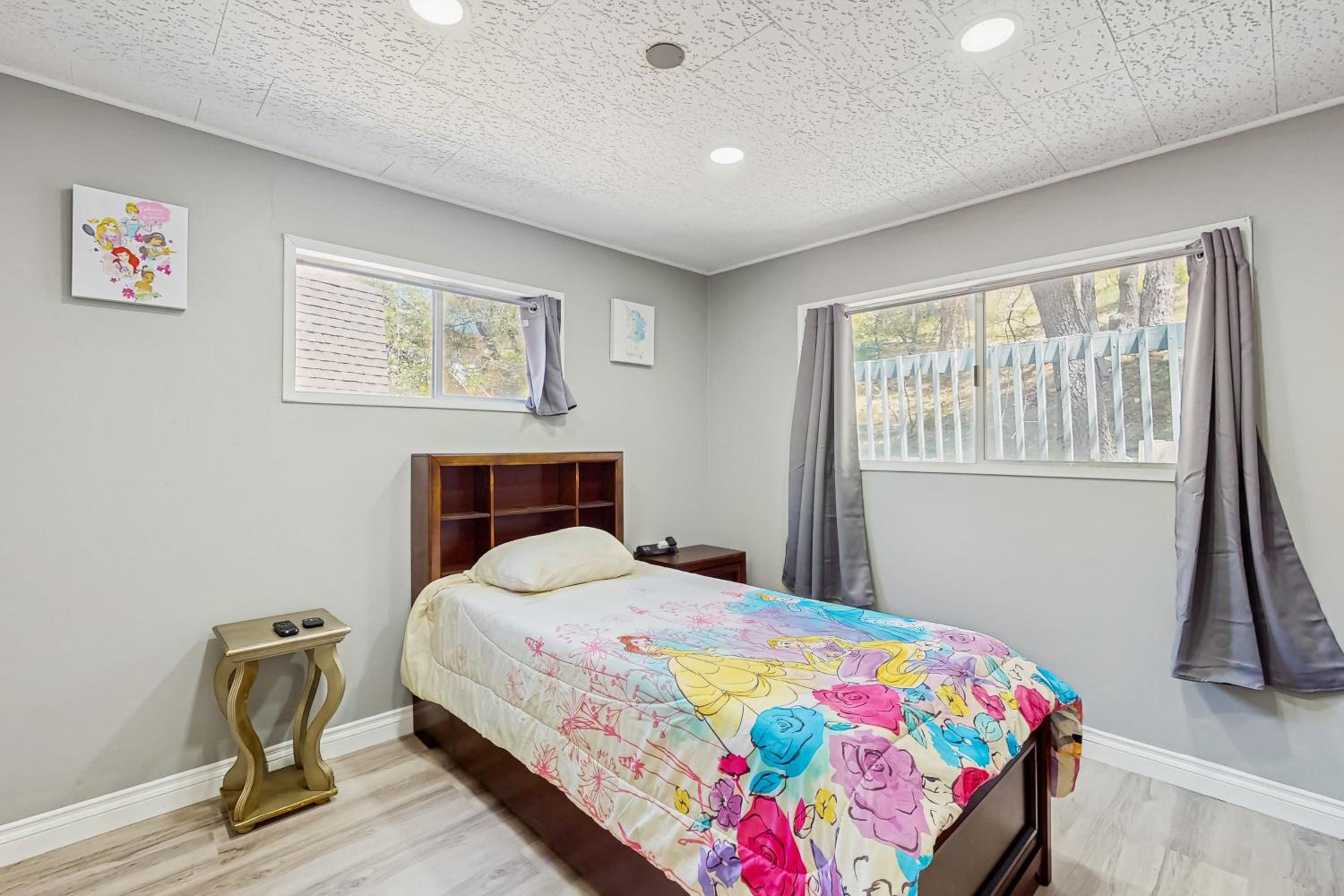 Dog-Friendly Home in Running Springs - Near Hiking