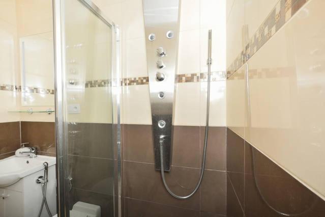 Center Warsaw- Apartamenty Smolna