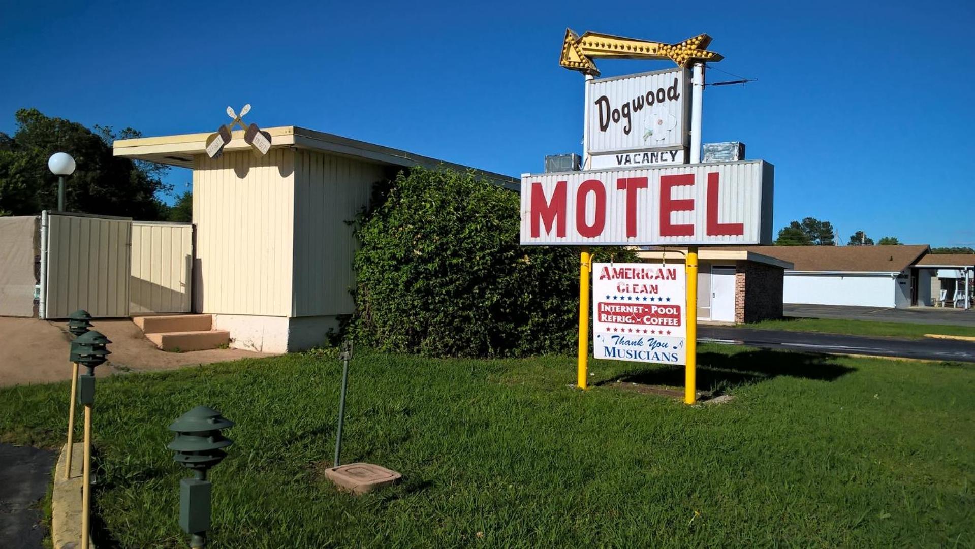 Dogwood Motel