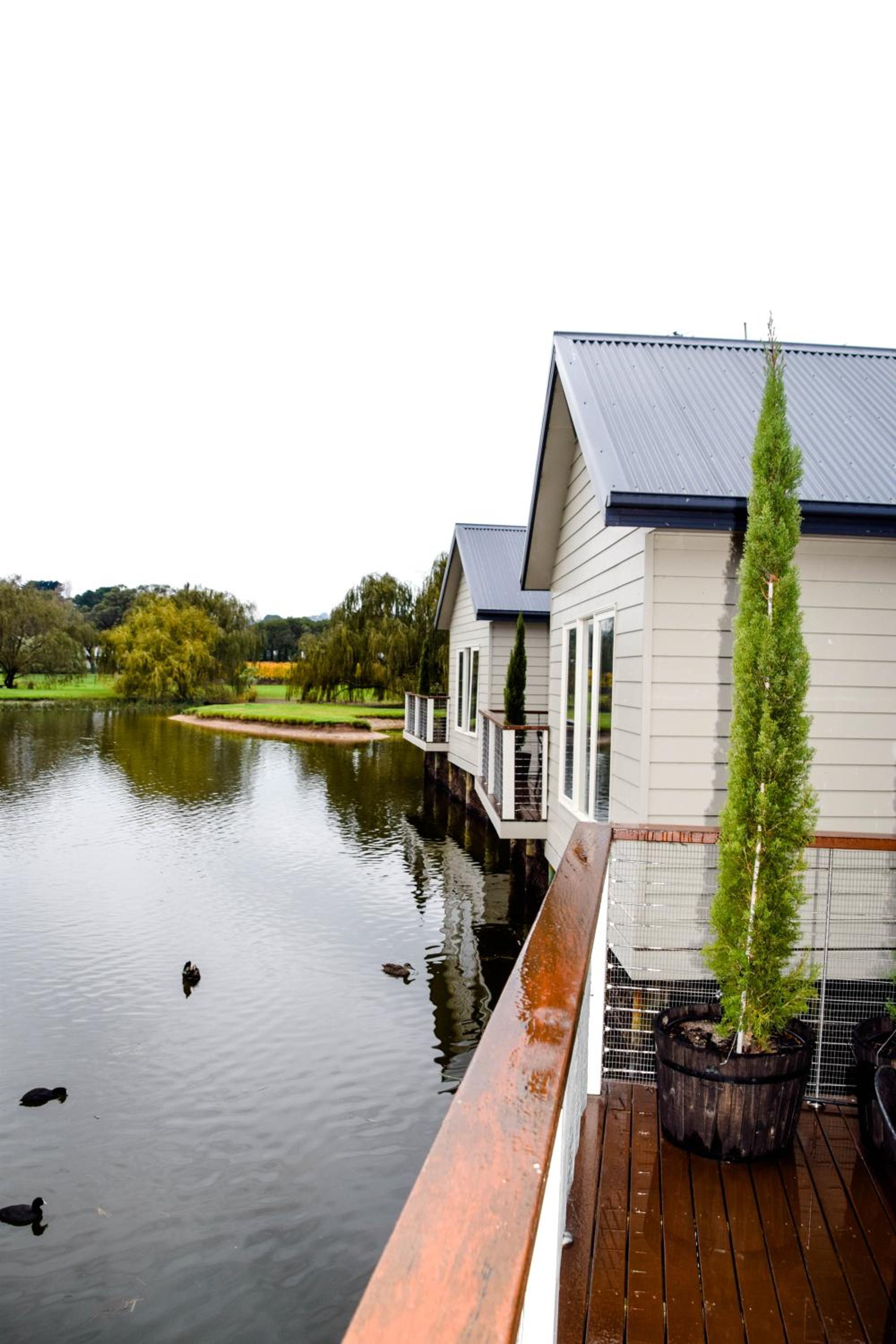 Crittenden Lakeside Villas