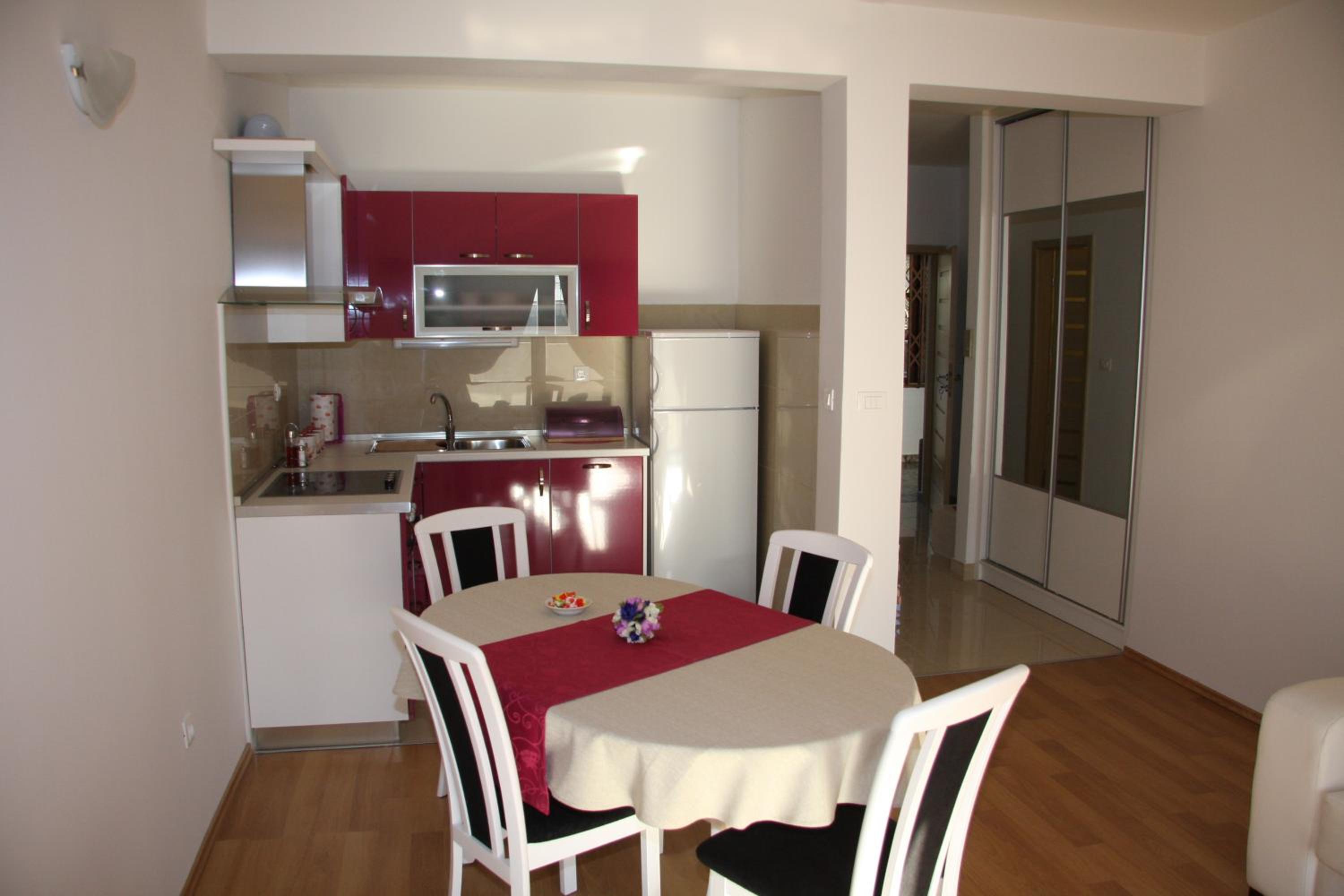 Apartments Žuvela