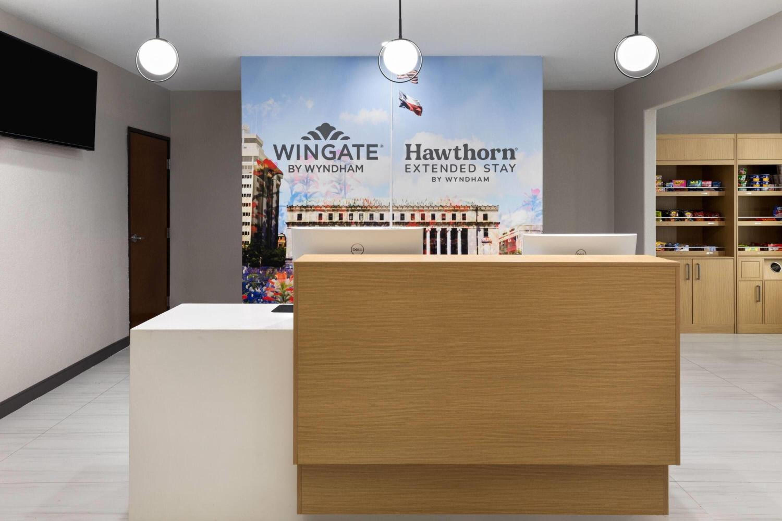 Hawthorn Extended Stay by Wyndham College Station South