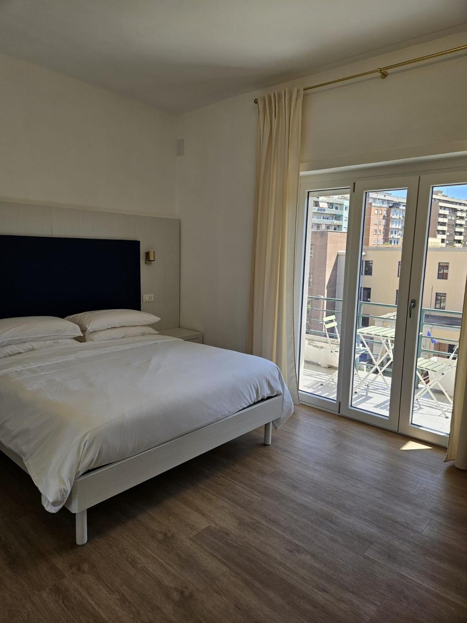 Toto San Paolo Rooms