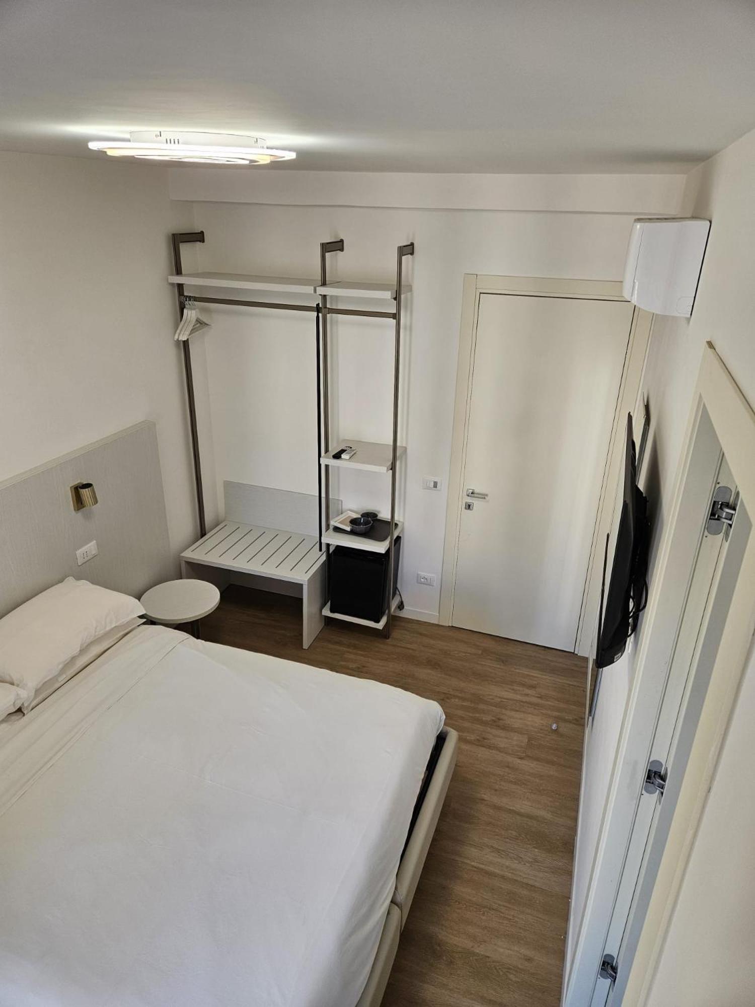 Toto San Paolo Rooms