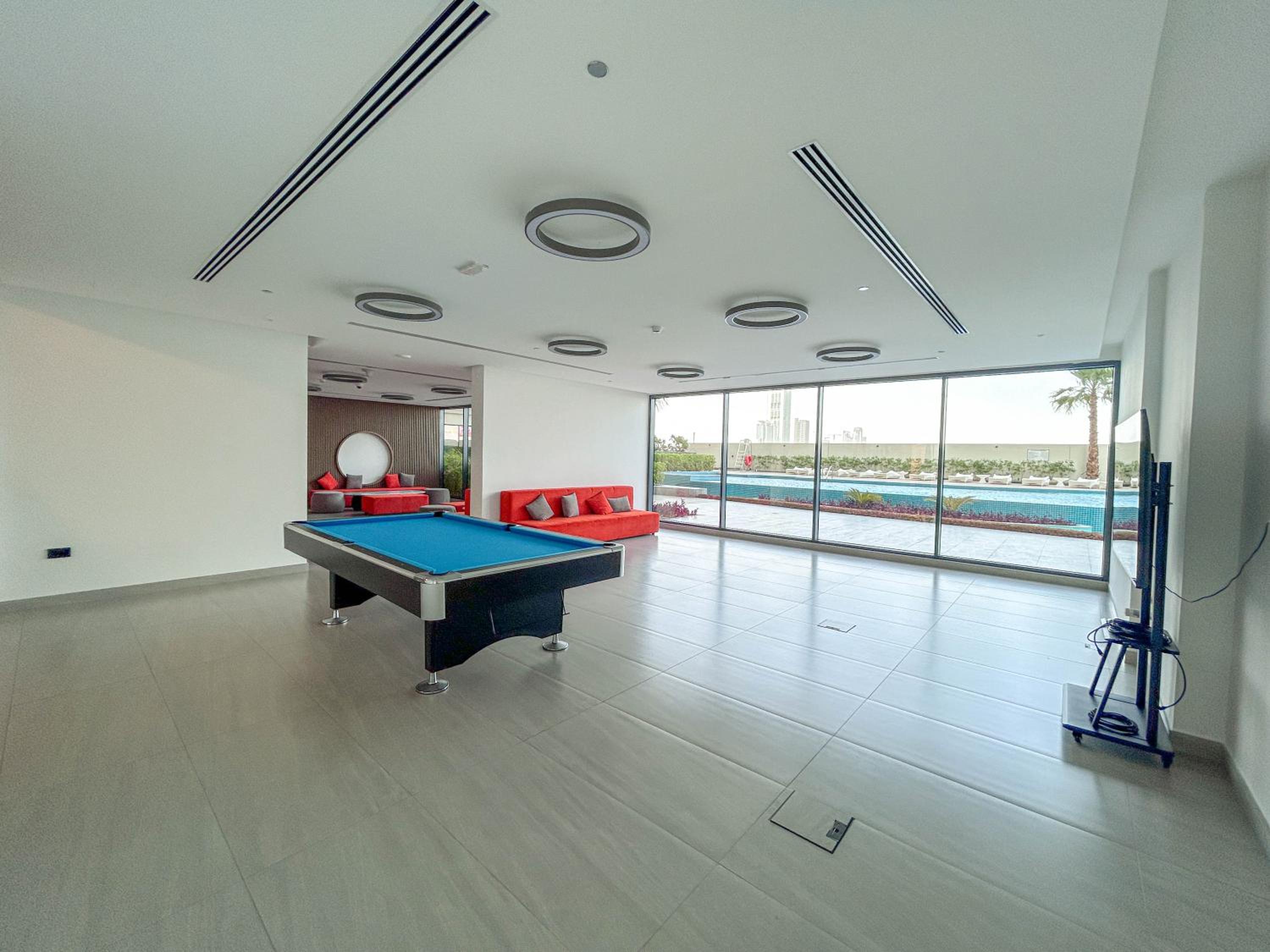 Comfy 1BR w Cinema Room Business Centre Pool Table and Sauna