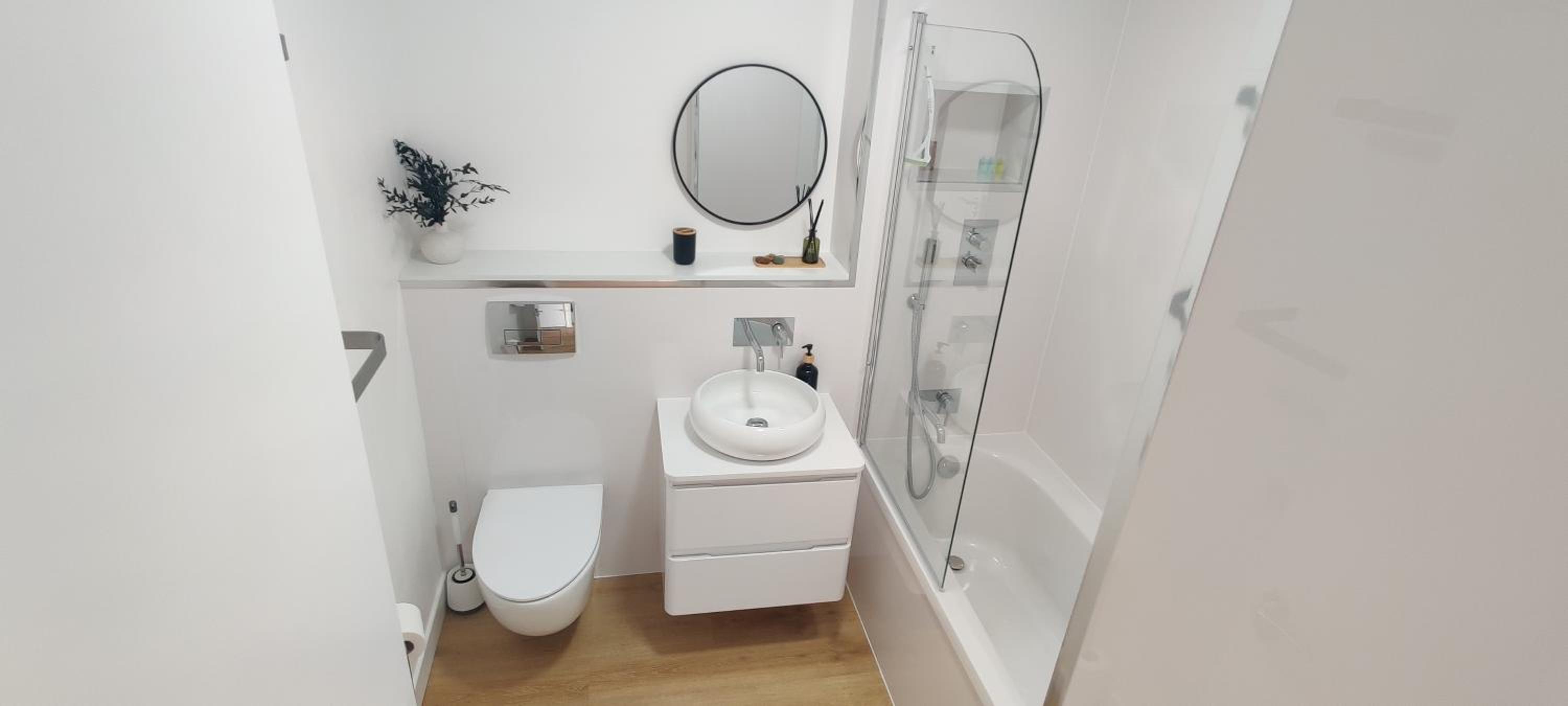 Central 1-bed flat - Walk to shops, pubs and station