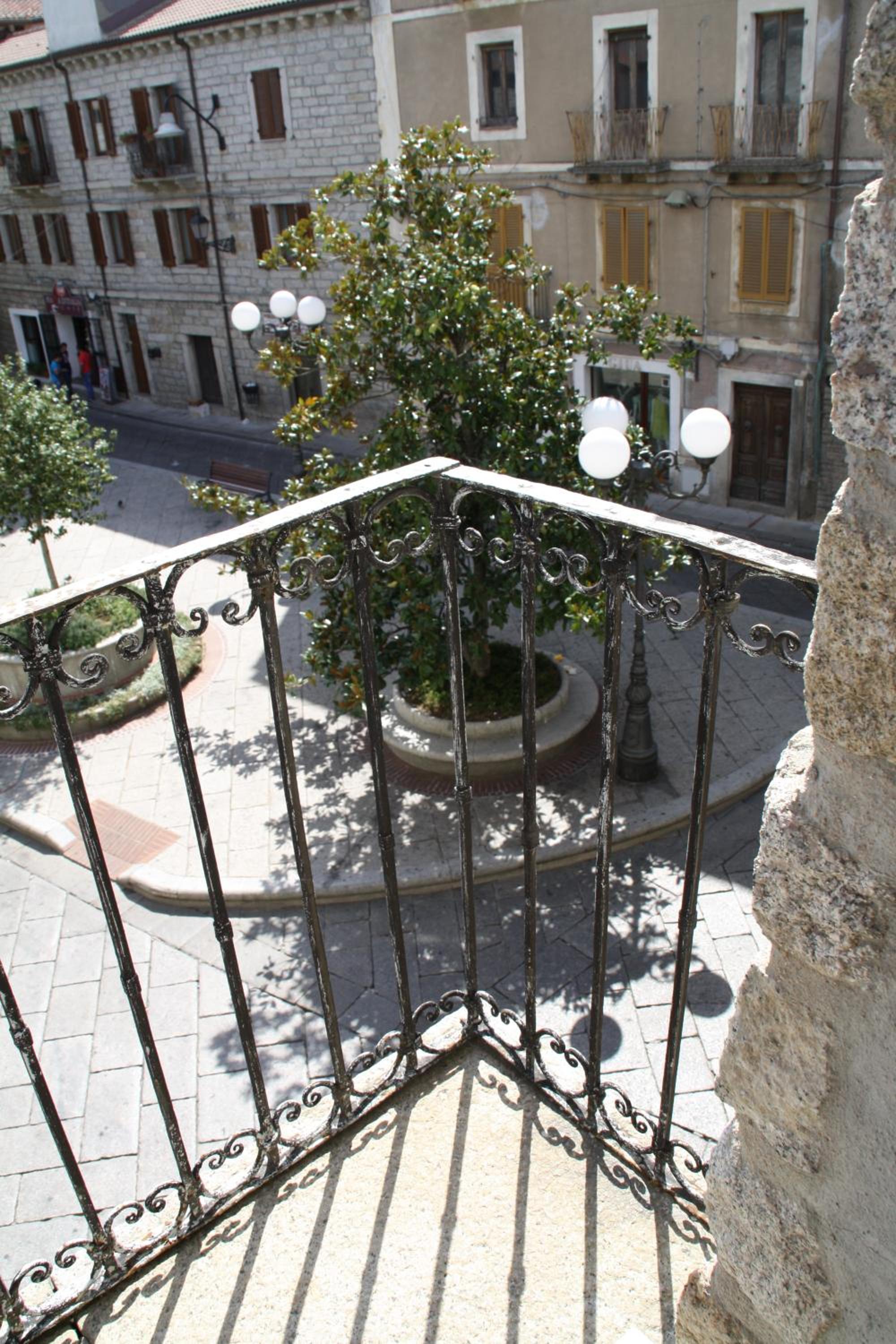 B&B Piazza di L'Ara view 5