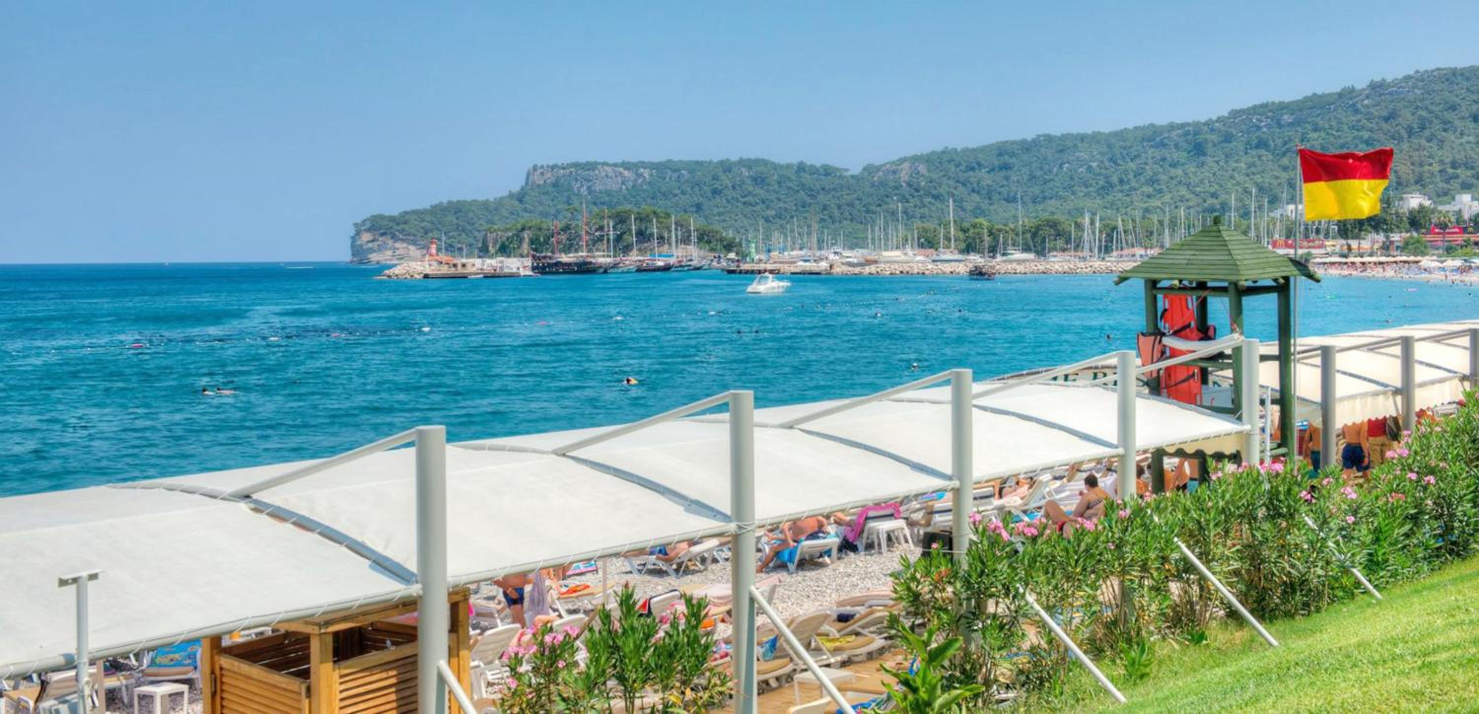 Golden Lotus Hotel - Image 55