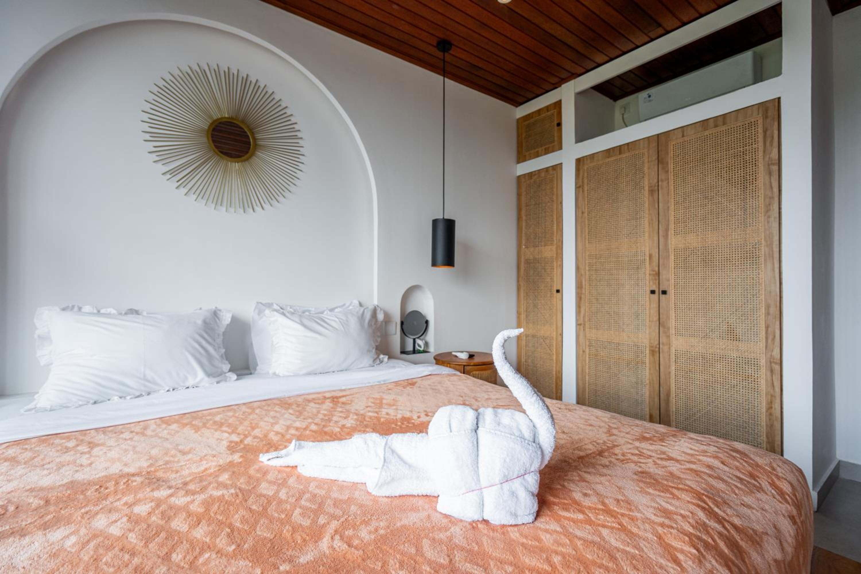 The Ultimate Villa - 8BR in Canggu Cook Included