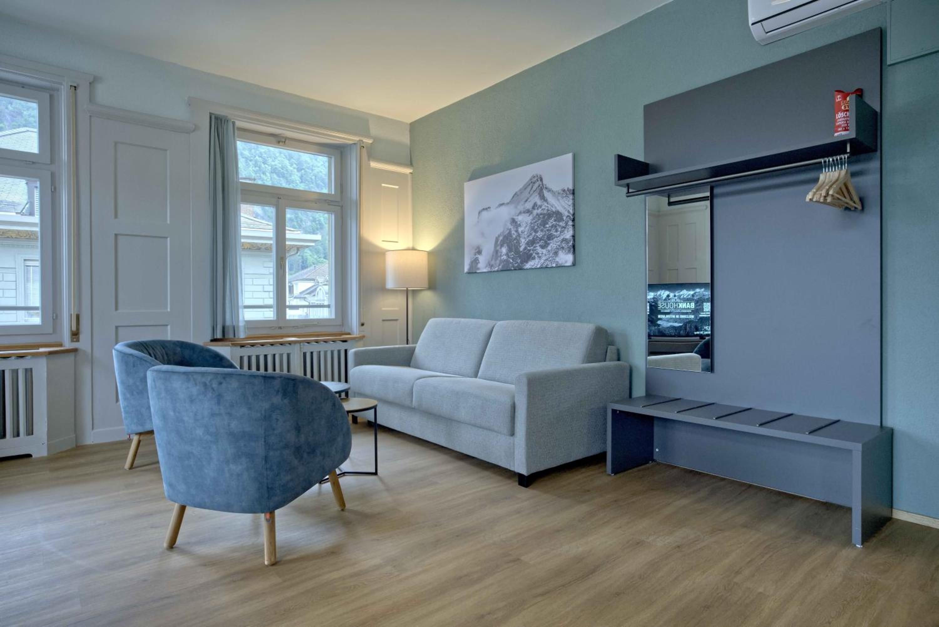 BANK House Suite 303 - GRIWA RENT