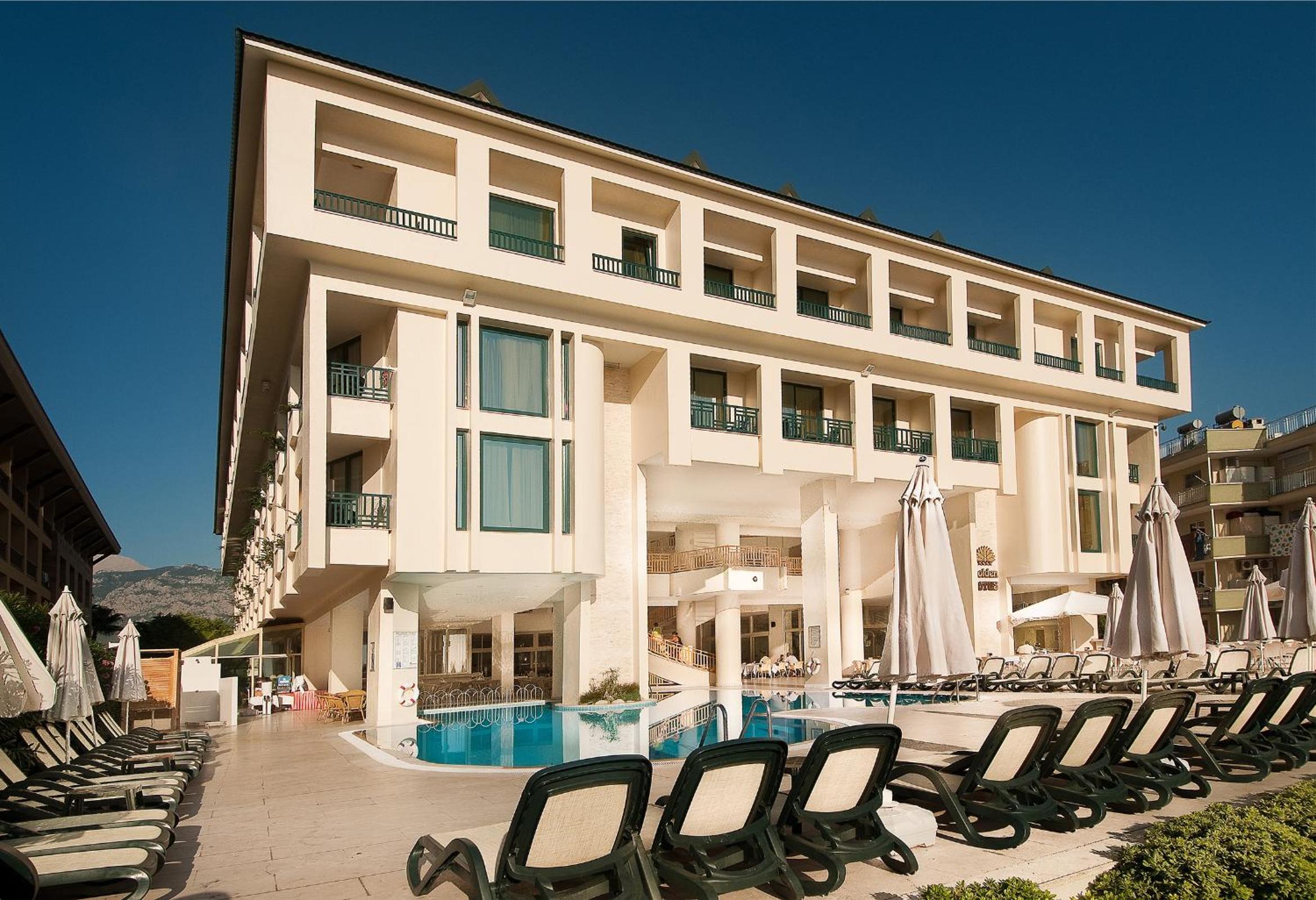 Golden Lotus Hotel - Image 10