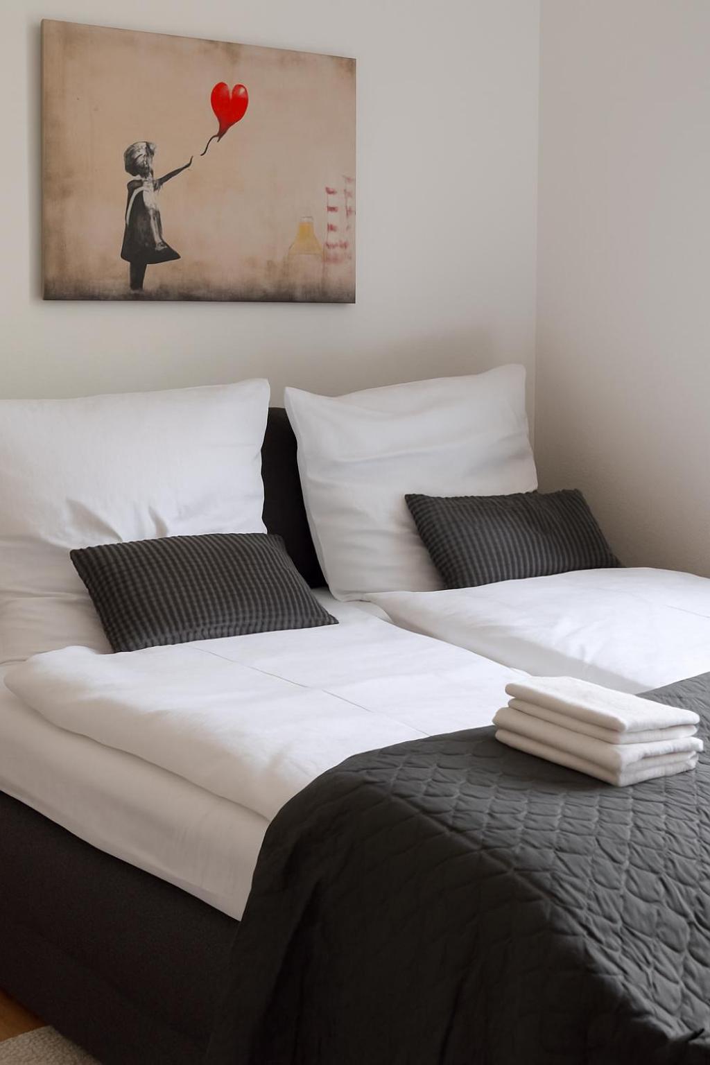 Modernes Apartment mit Balkon & Parkplatz - AMA Home AMALI