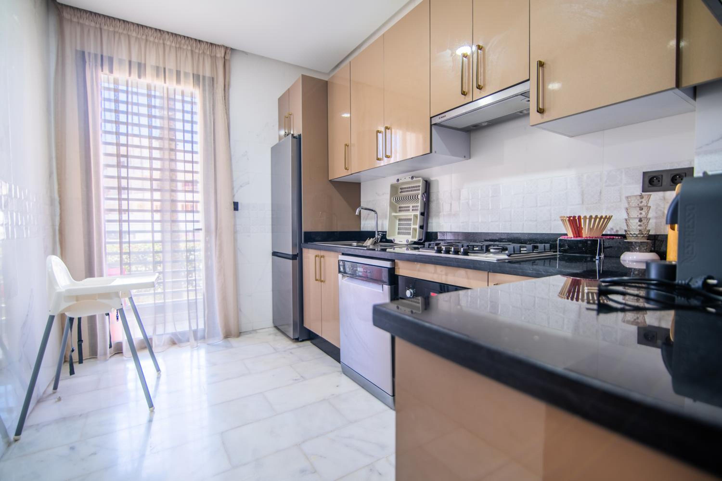 Appartement luxe 2 Piscines 300 m de la plage SONABA Founty Agadir
