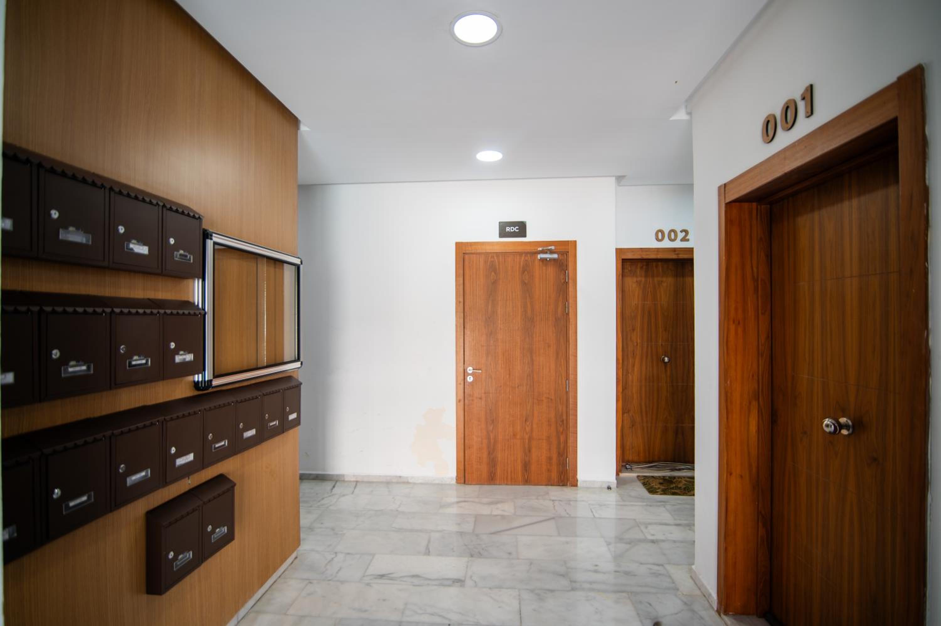 Appartement luxe 2 Piscines 300 m de la plage SONABA Founty Agadir