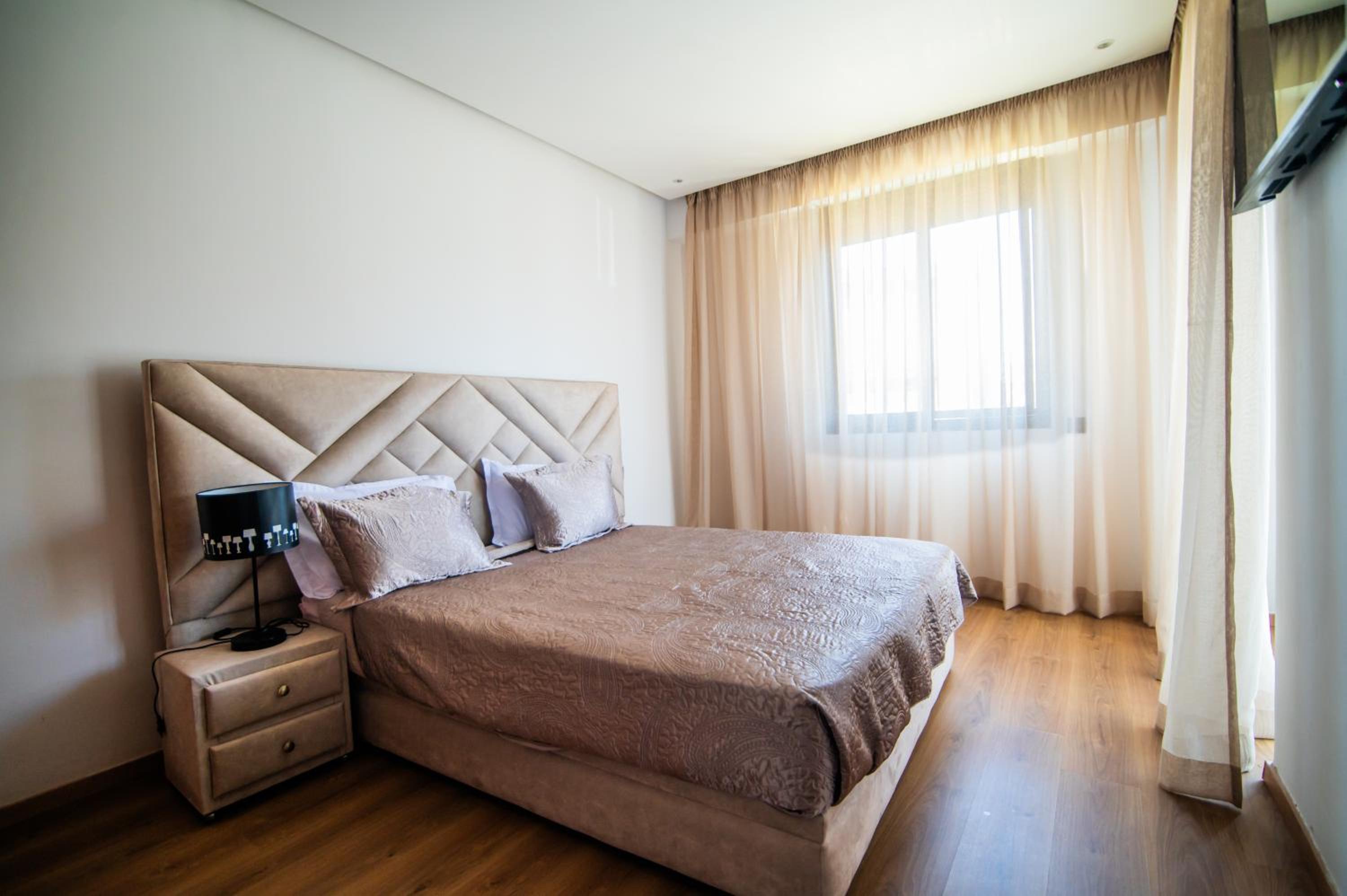 Appartement luxe 2 Piscines 300 m de la plage SONABA Founty Agadir
