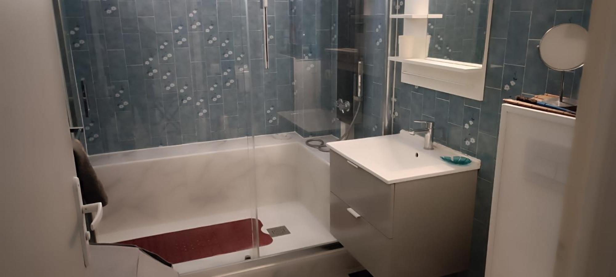 Studio Cannes Palais des Festivals Un Pied dans l'Eau