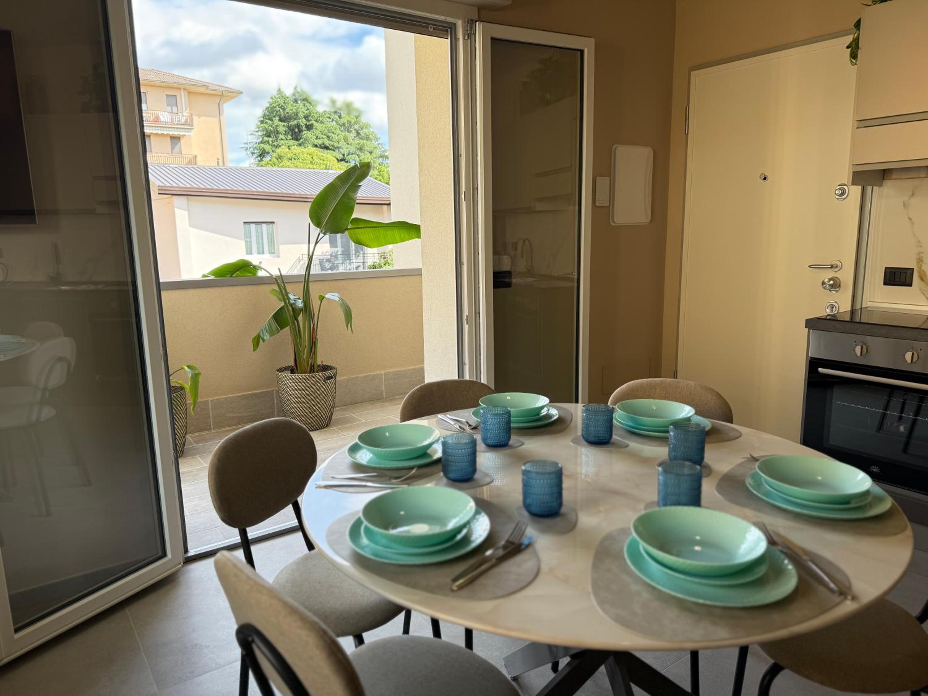 Alfieri4 - Netflix-Parking-Supermarket-Centro