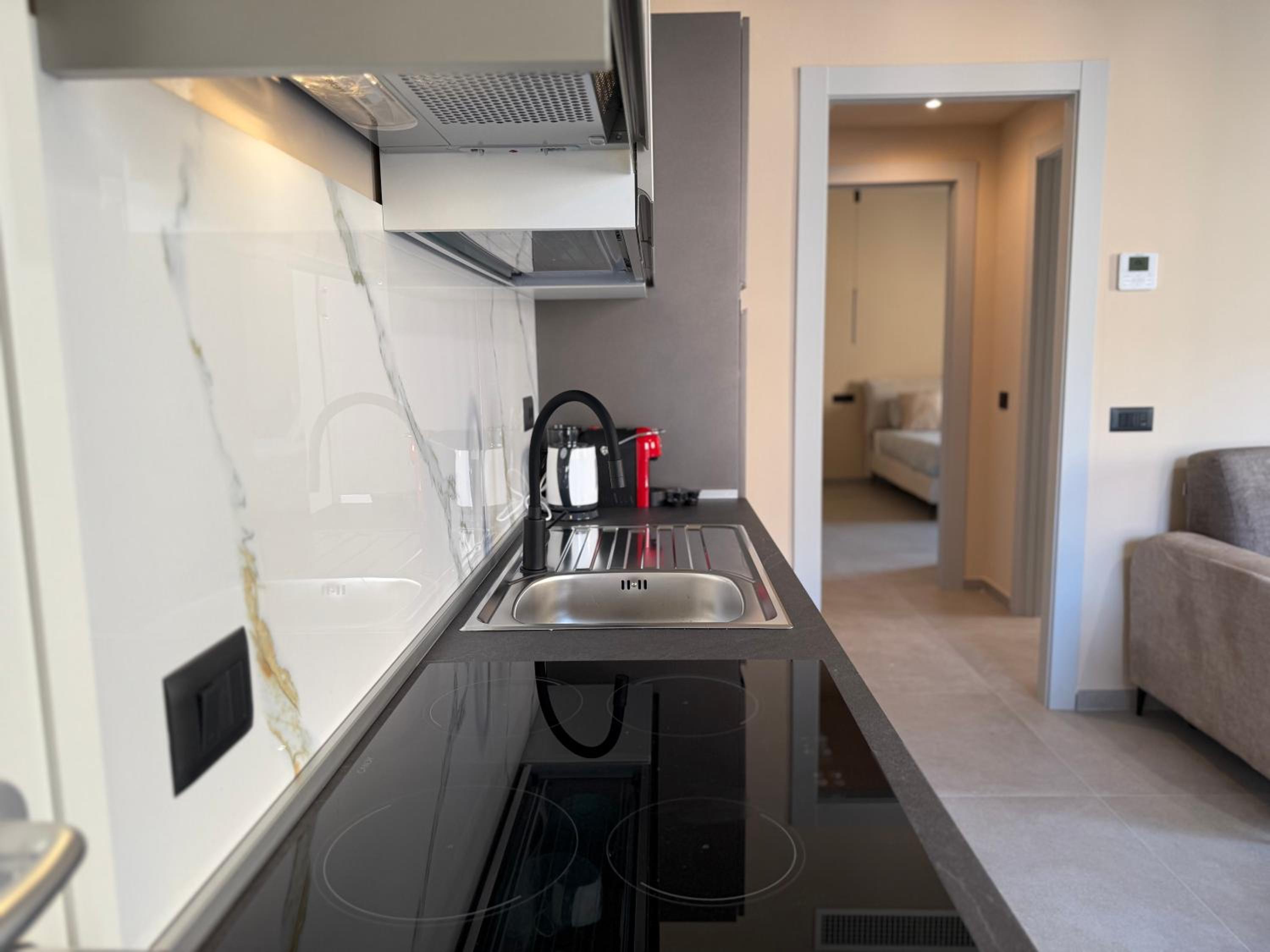 Alfieri4 - Netflix-Parking-Supermarket-Centro