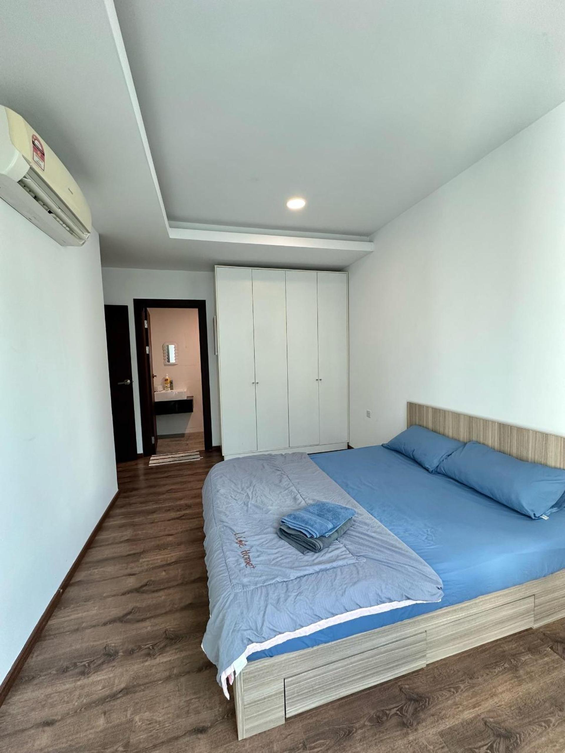 Vivacity Kuching Jazz Suite 3R2B 7pax