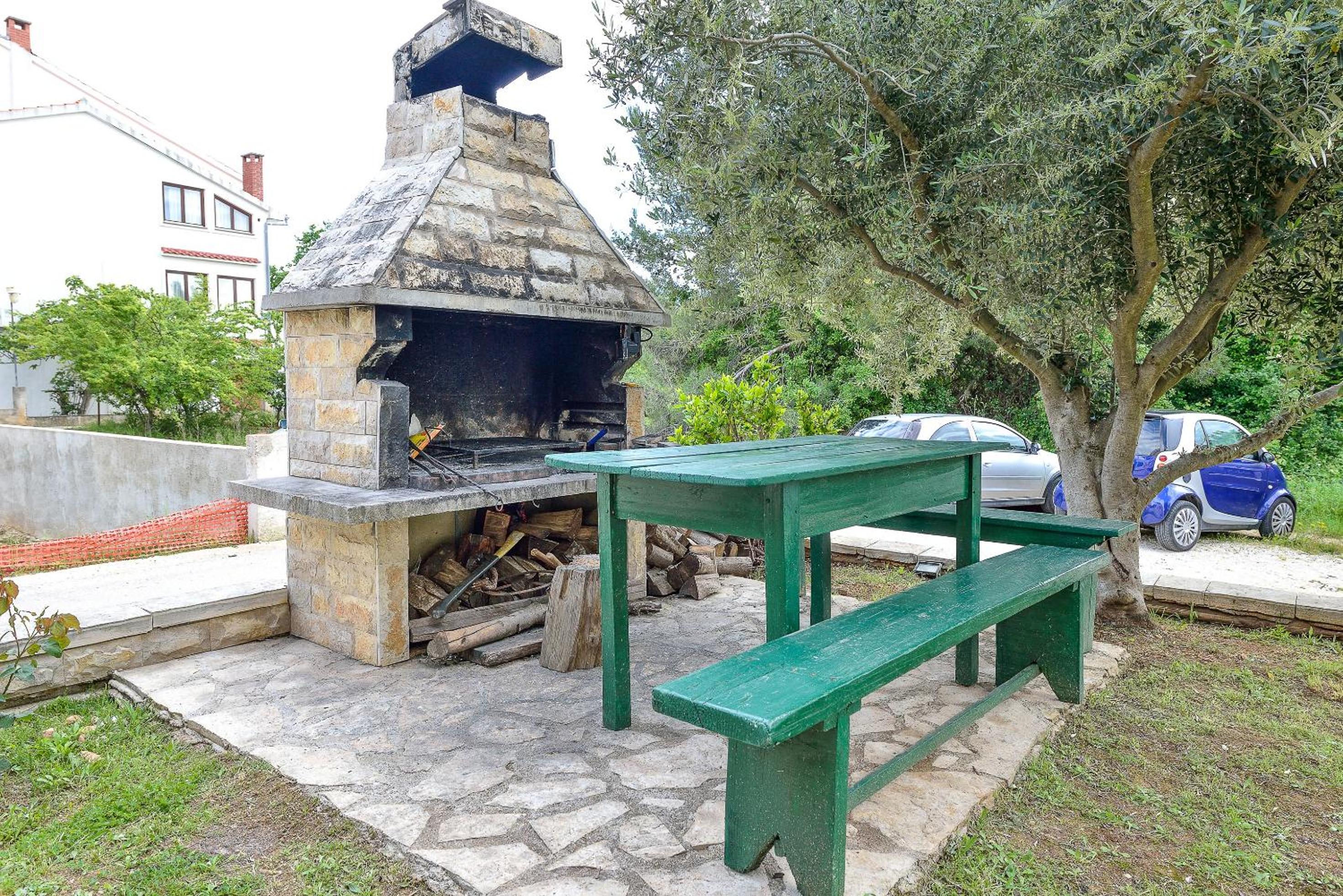 Photo 46