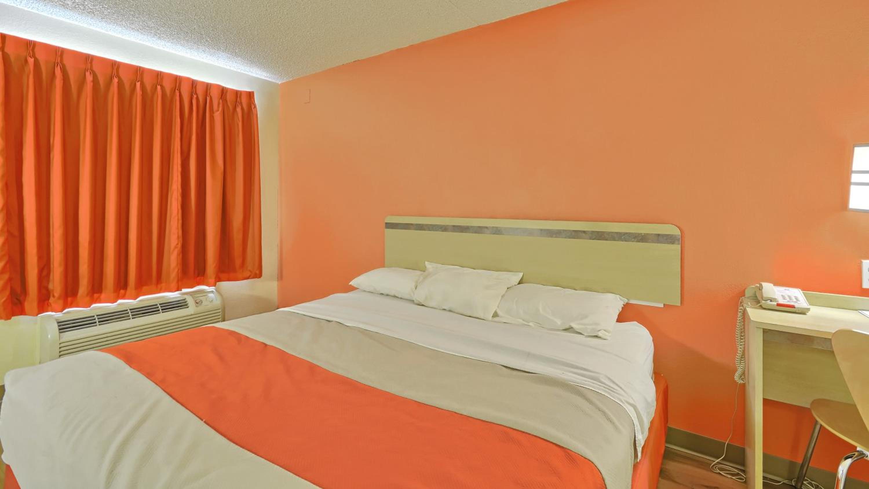 Motel 6-Maple Shade Township, NJ - Philadelphia - Mt Laurel - Property Image 10