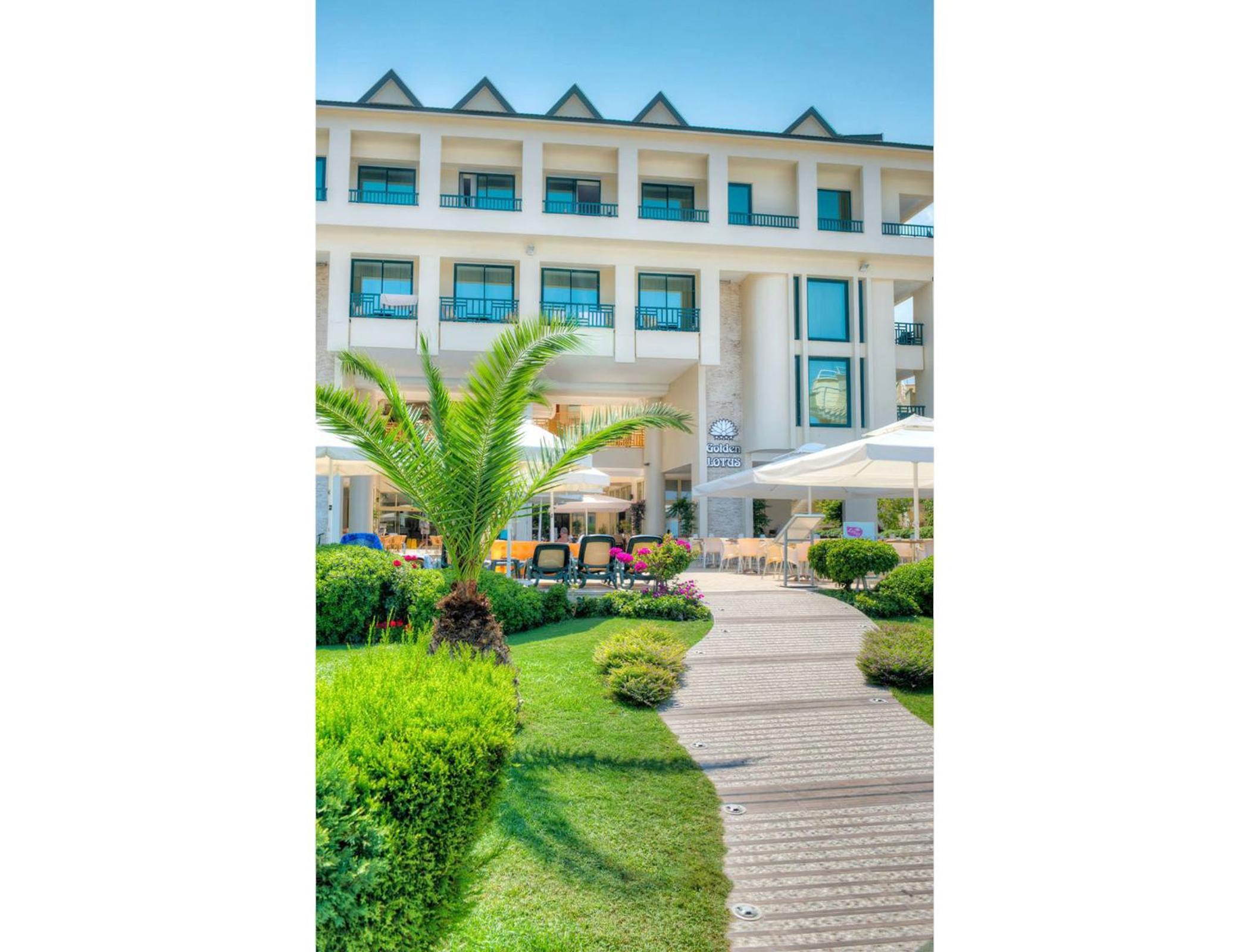 Golden Lotus Hotel - Image 59