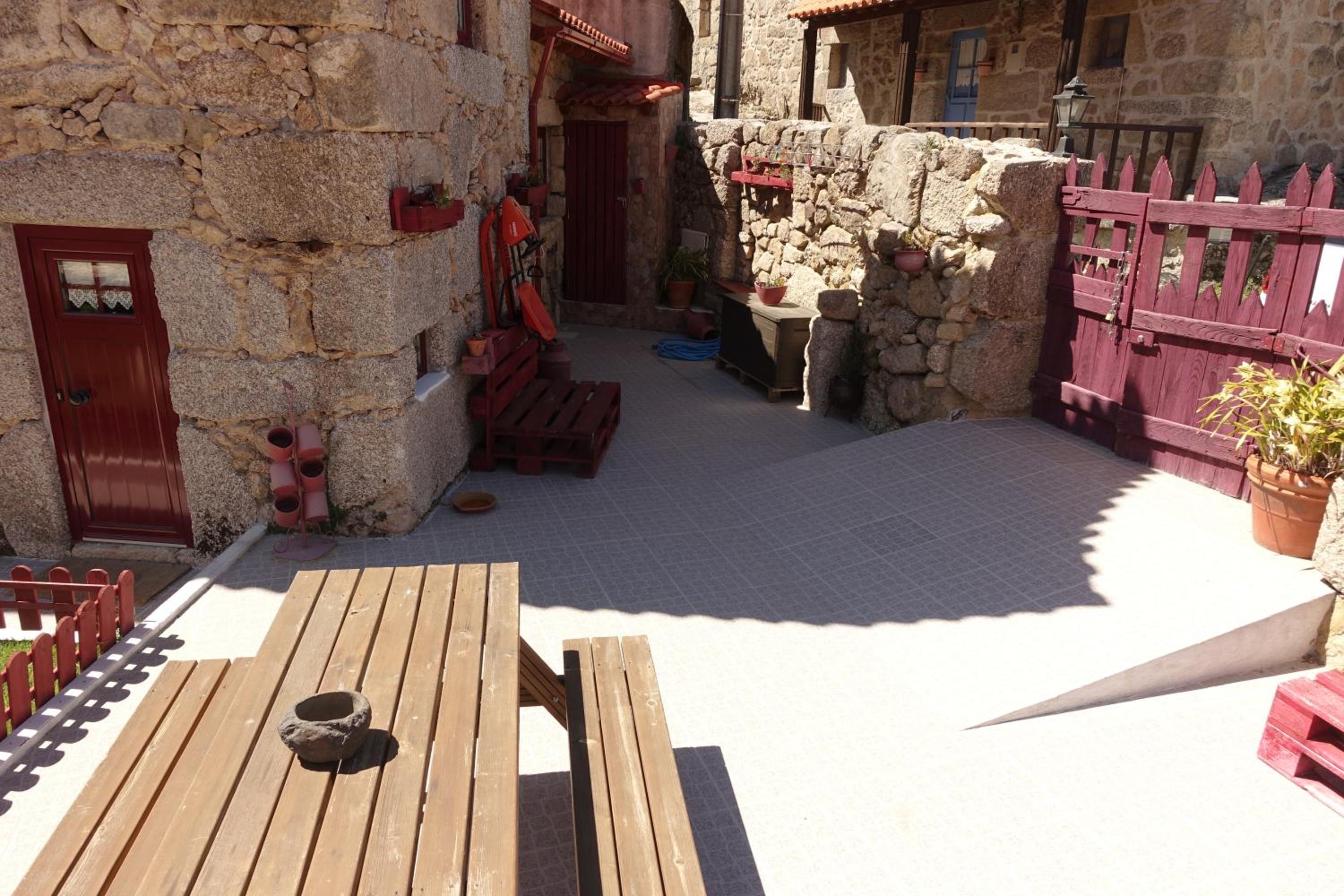 Photo 40