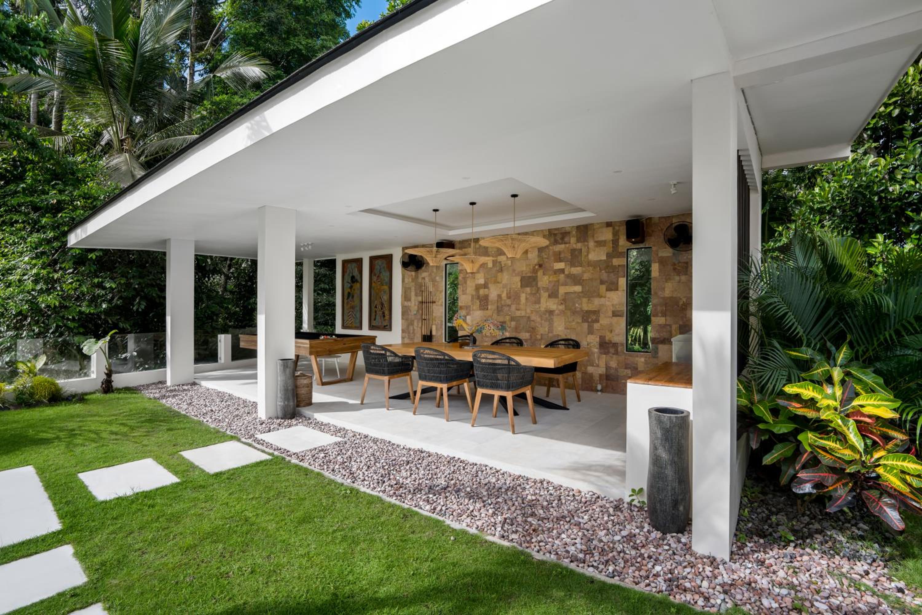 Villa Aikyam