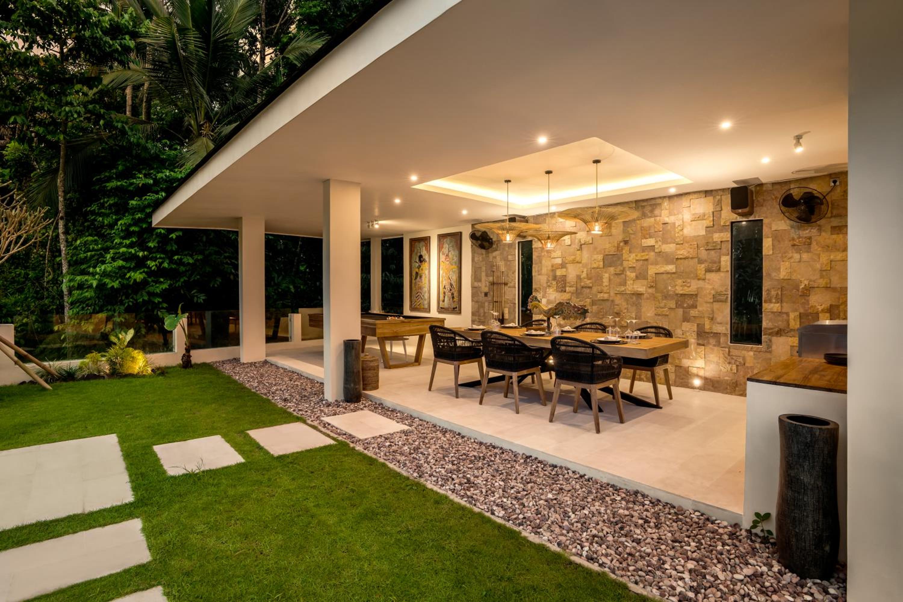 Villa Aikyam
