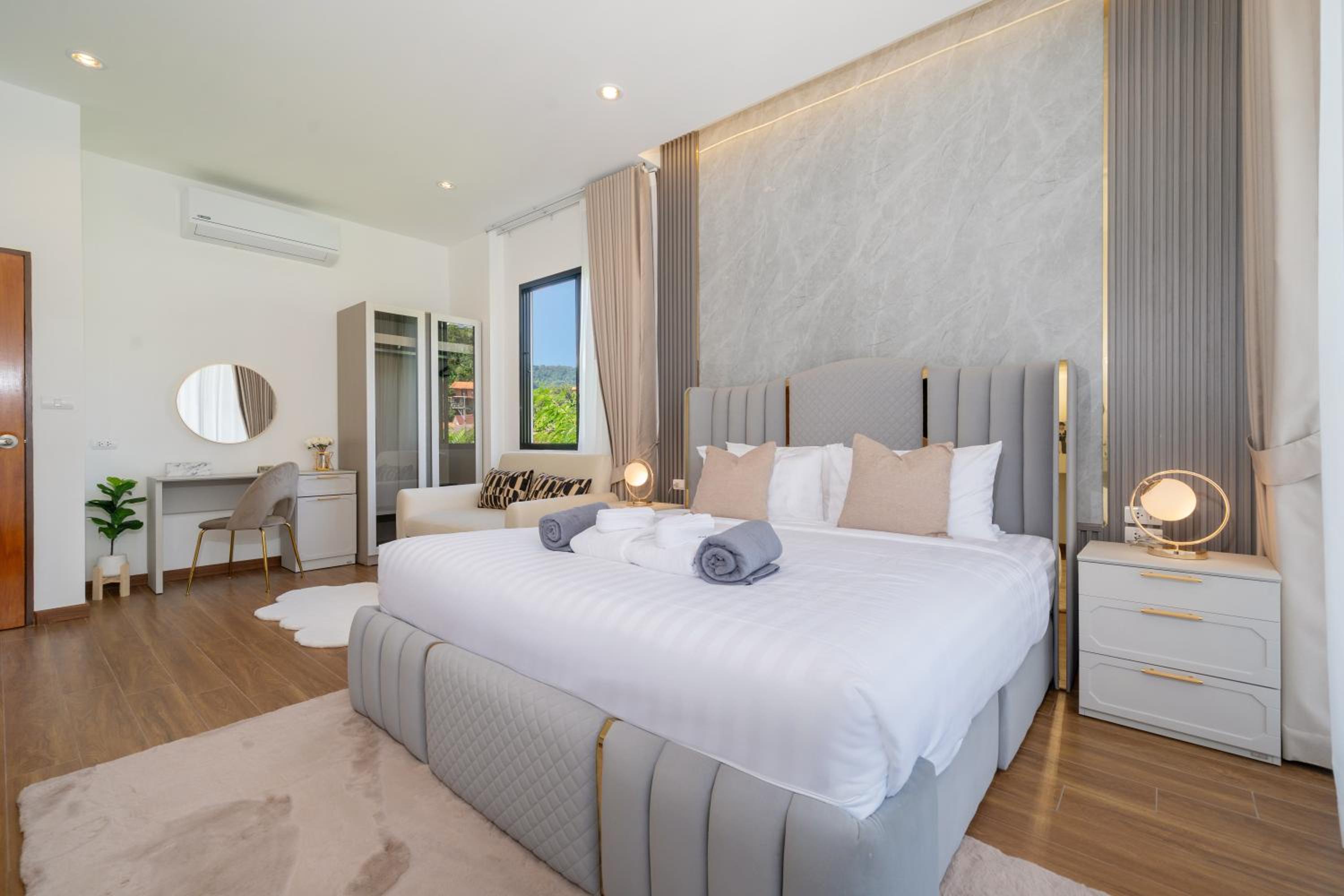 Kamala Sunshine Villa - Goldena Twin