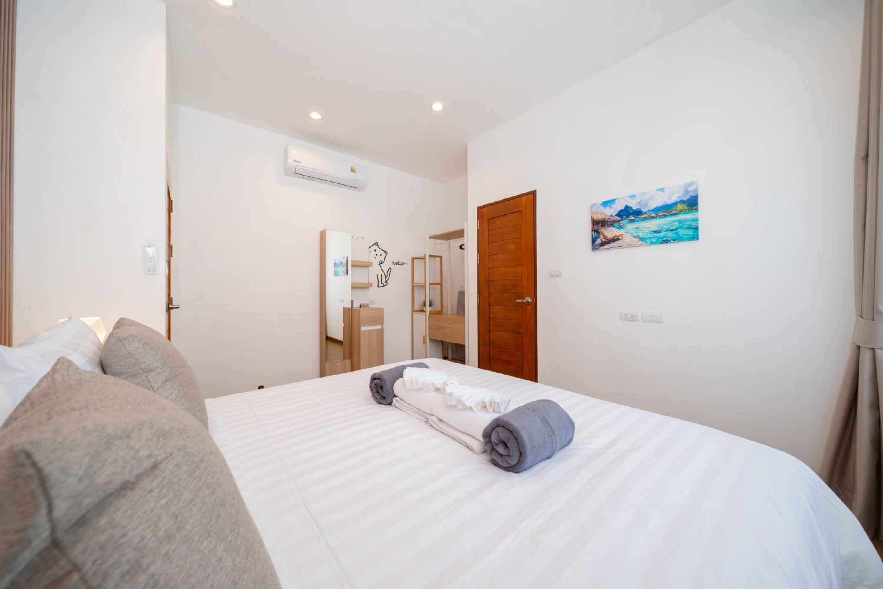 Kamala Sunshine Villa - Goldena Twin