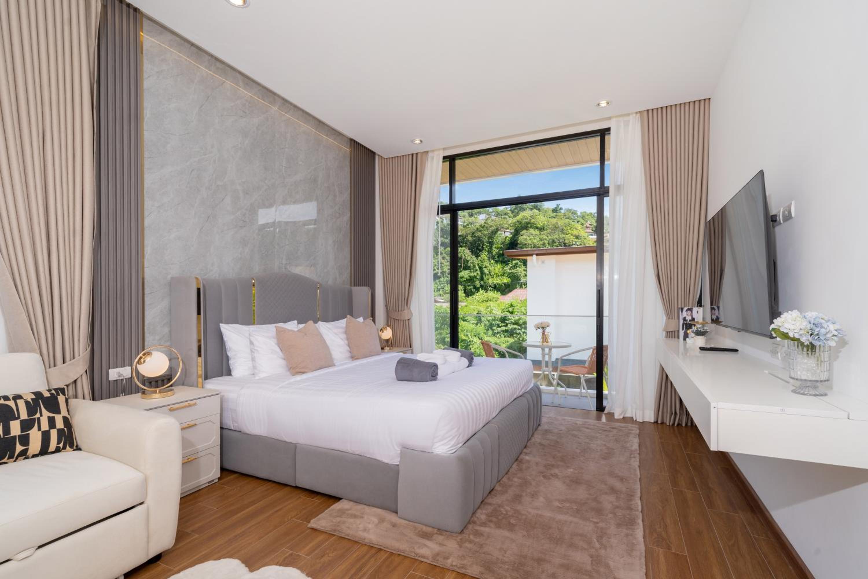 Kamala Sunshine Villa - Goldena Twin
