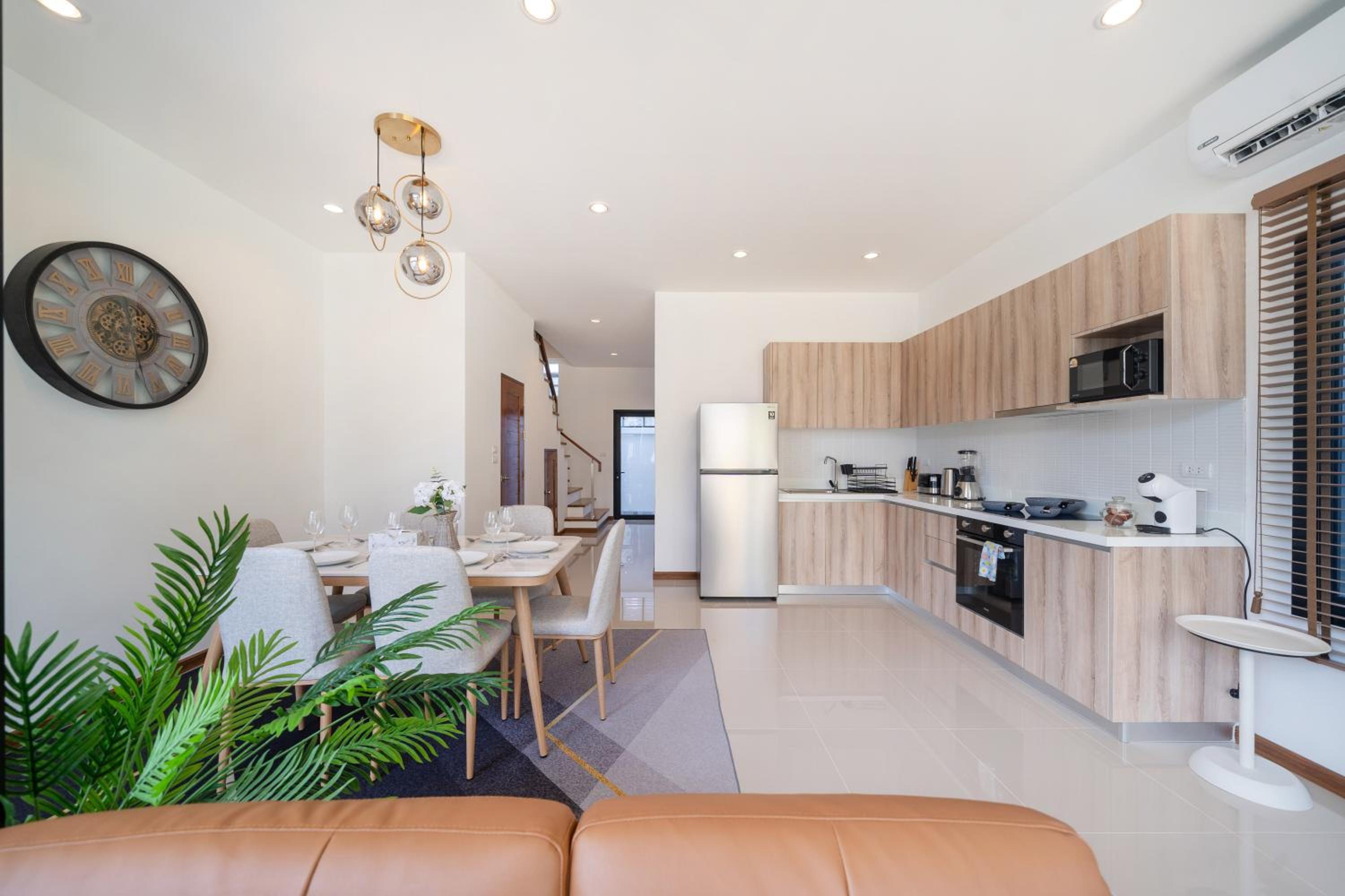 Kamala Sunshine Villa - Goldena Twin