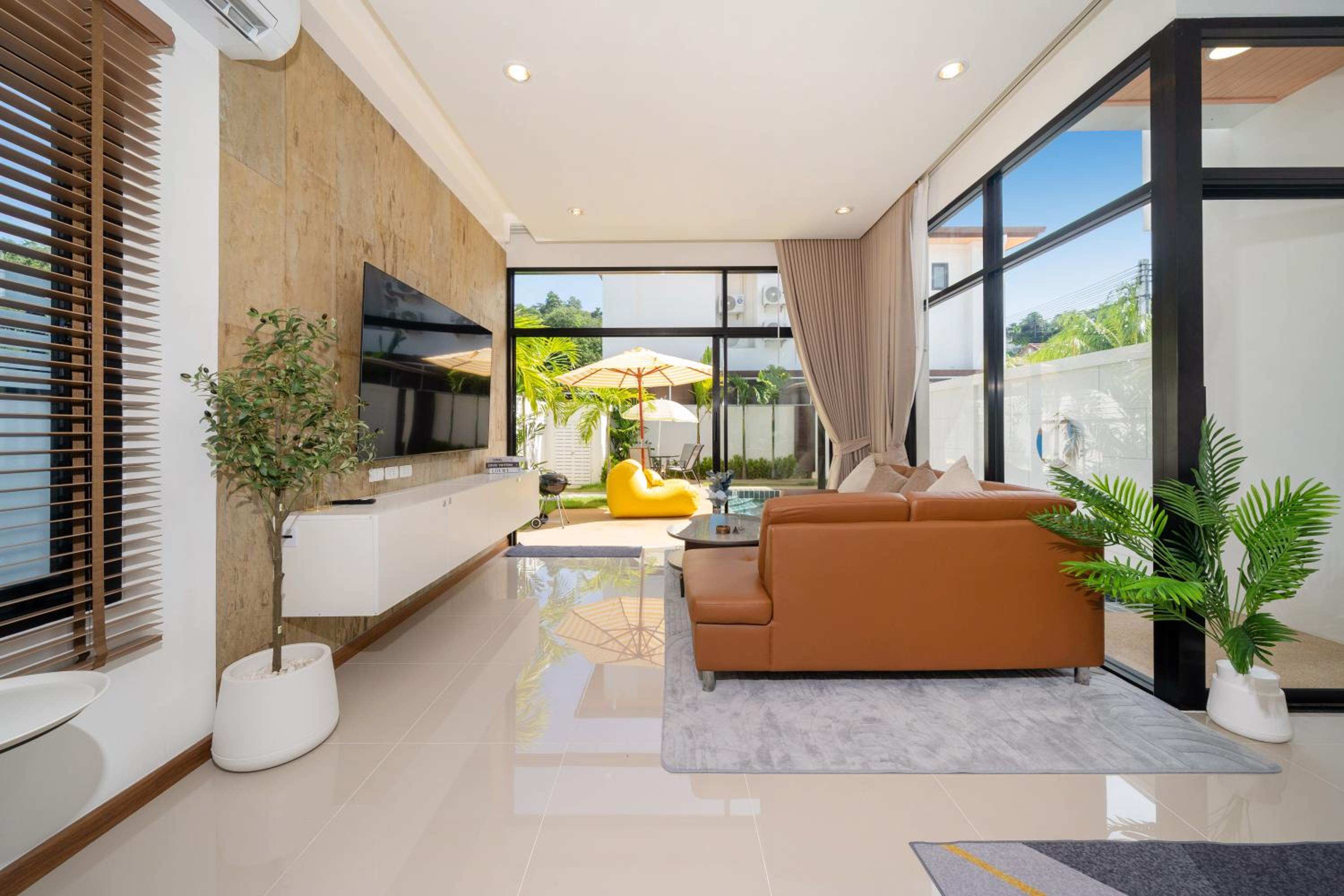Kamala Sunshine Villa - Goldena Twin