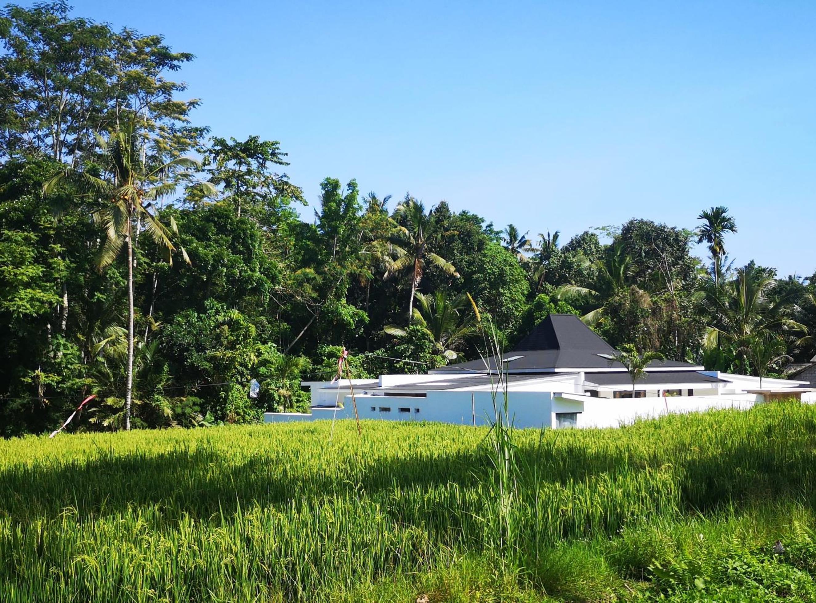 Villa Aikyam