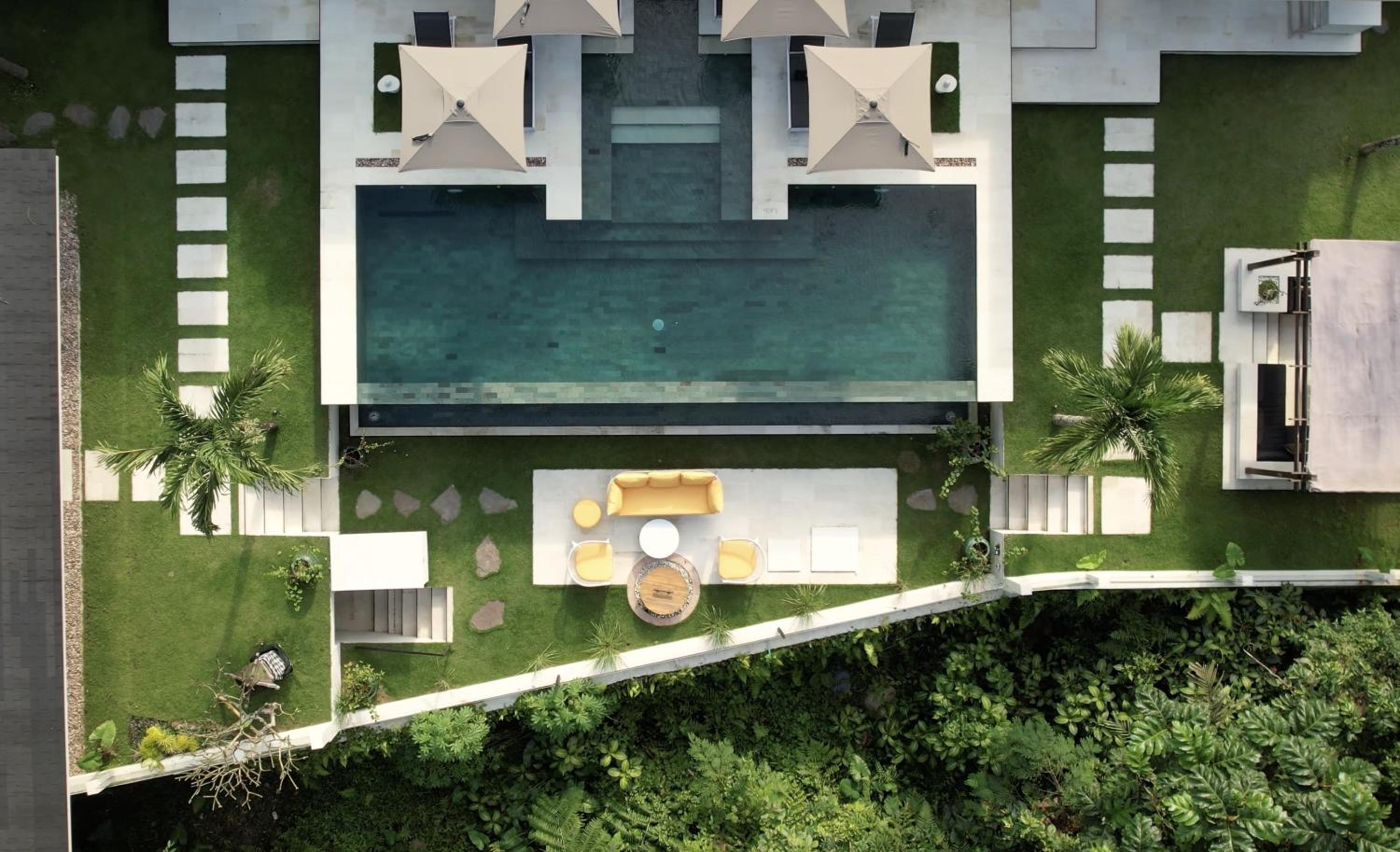 Villa Aikyam