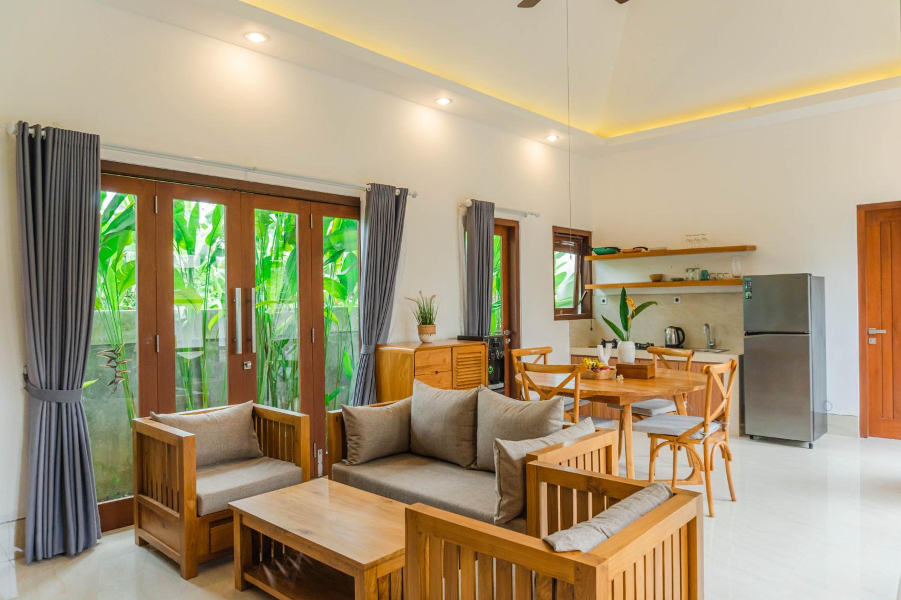 Kemawan Villas - Mountain and Ricefields View